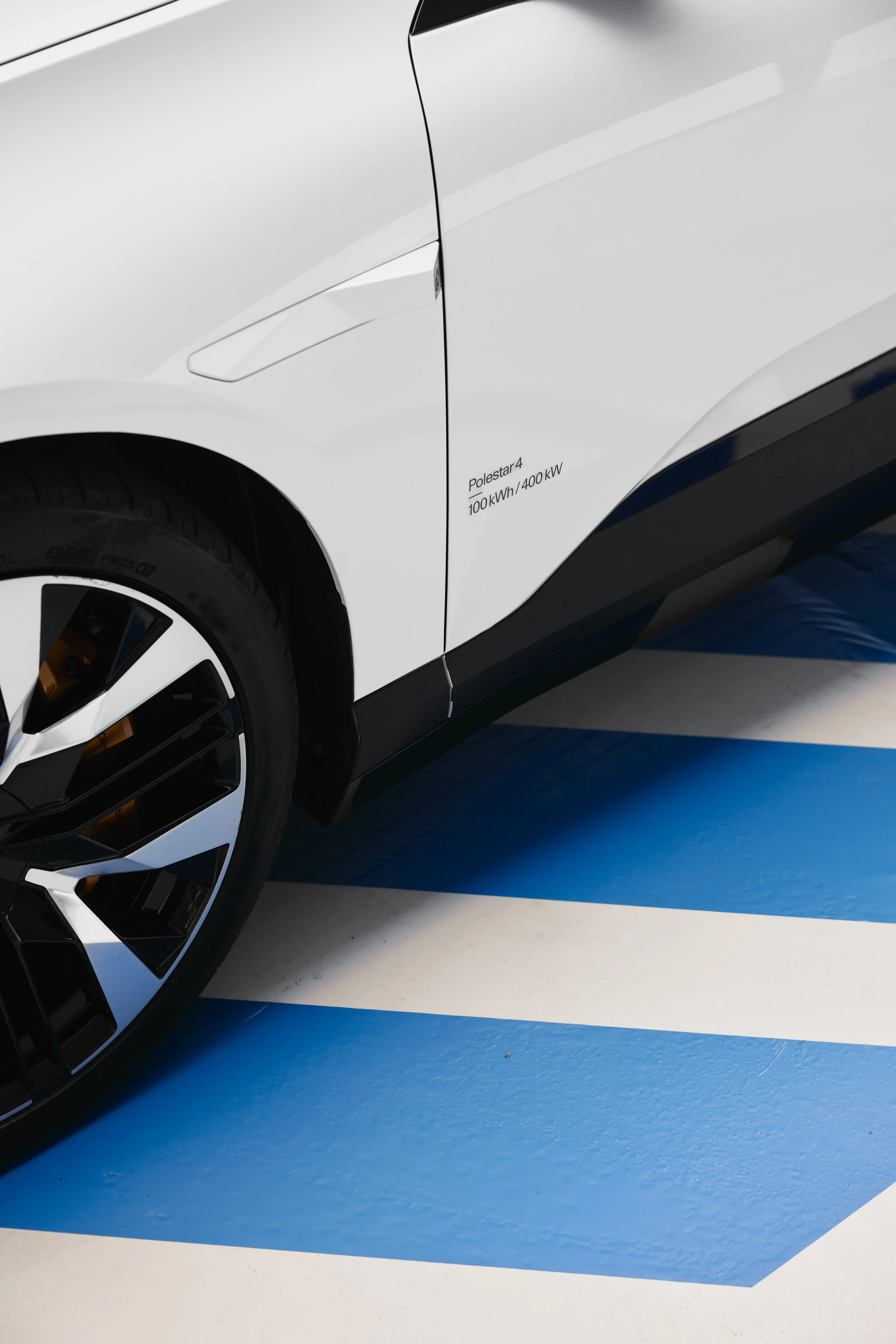 Polestar - Pit stop - 1207.jpg