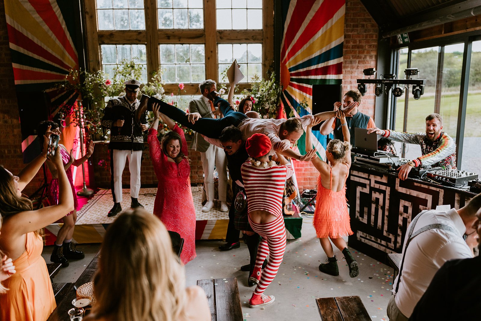 Giraffe-Shed-alternative-wedding-venueL&R_The-Giraffe-Shed_Alternative_Festival_Wedding_Chloe-Mary (68 of 86).jpg