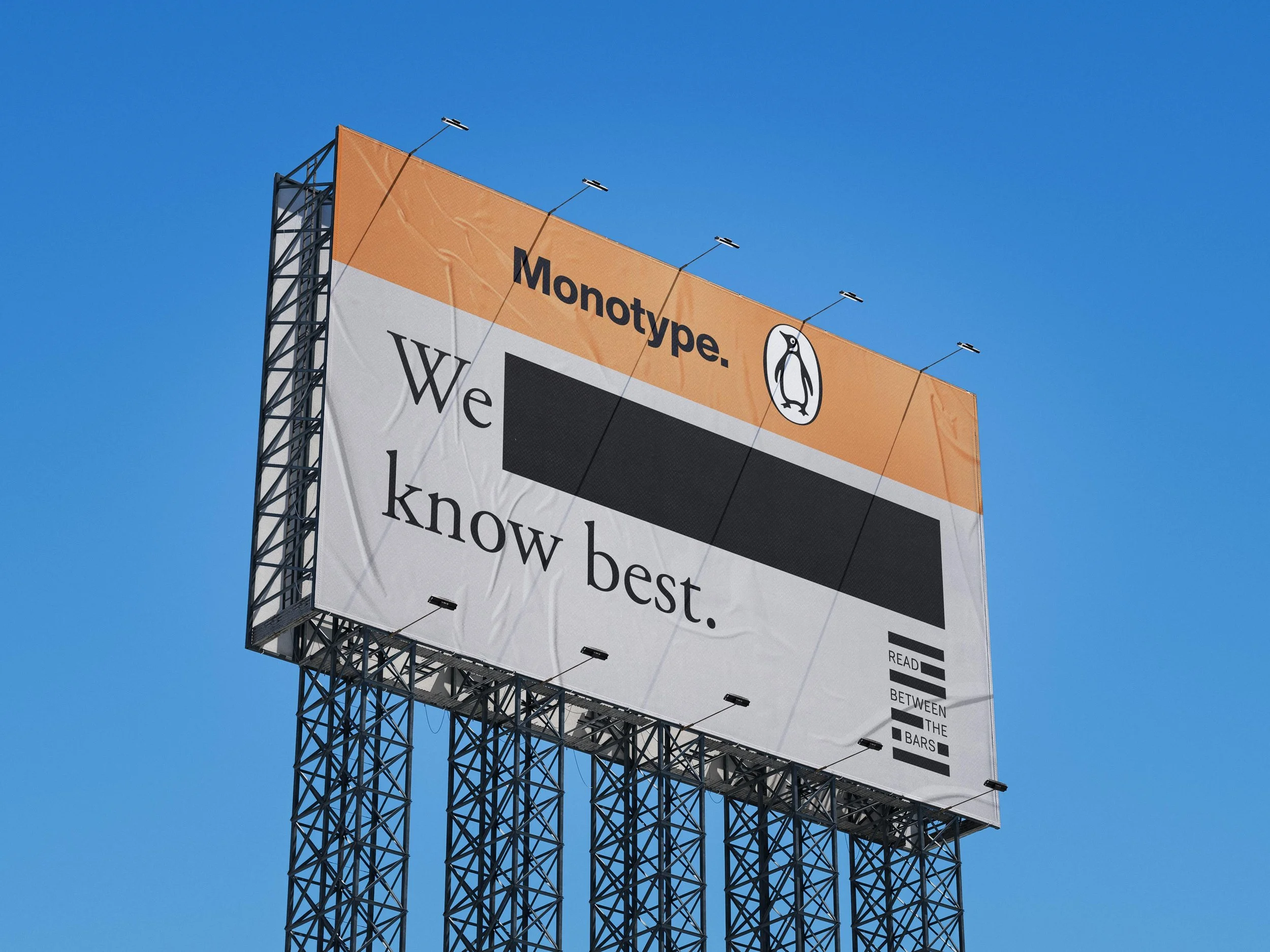 Billboard_Mockup_Day.jpg
