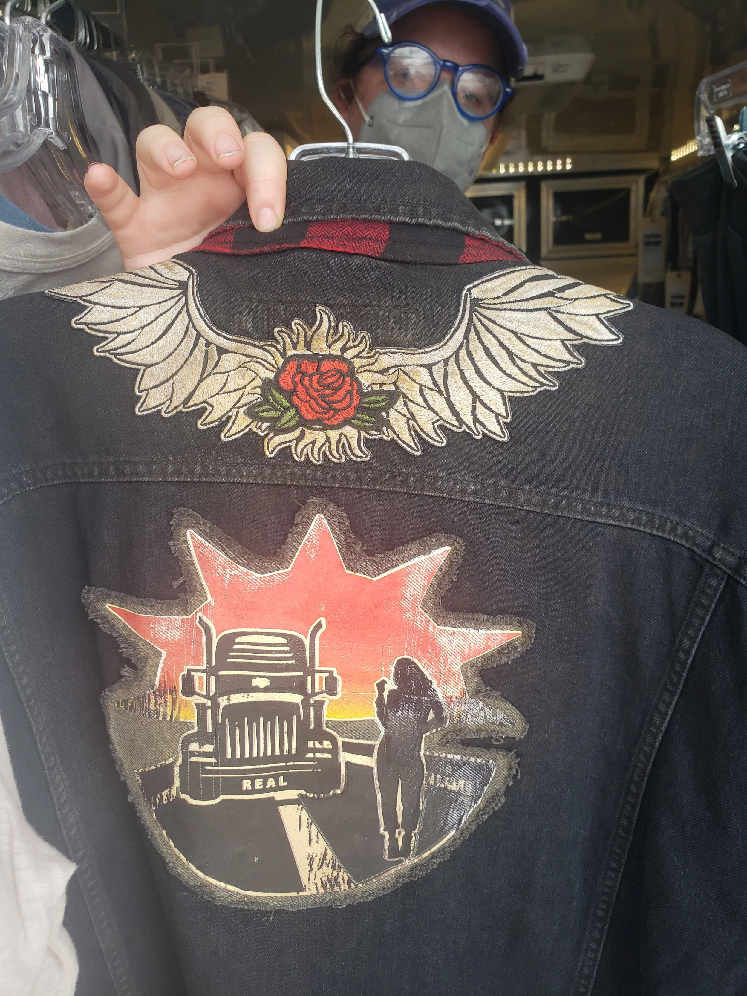 RWIT's Trucking Industry Trailblazer logo