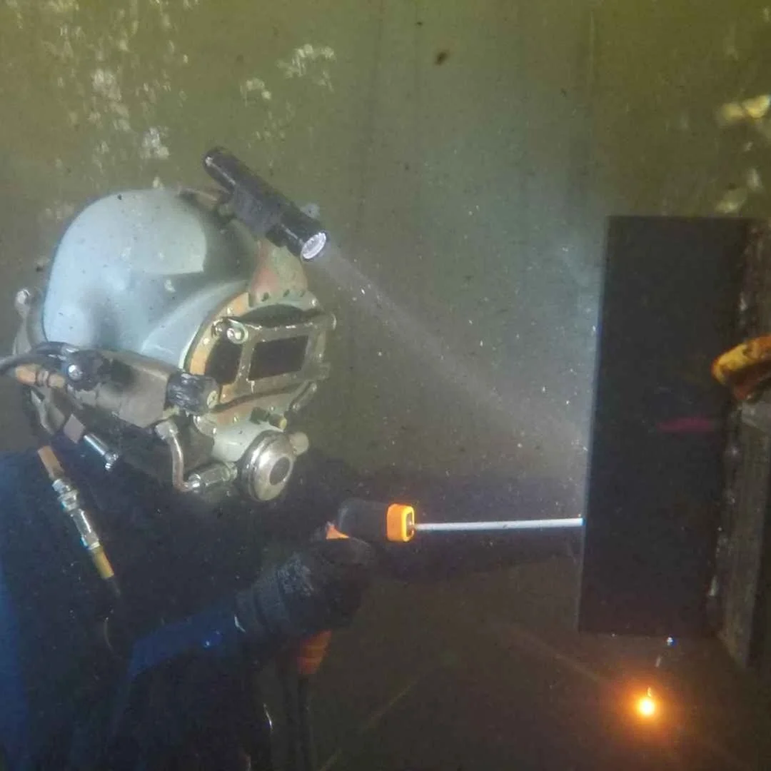 Waitress Pivots to Underwater Welding