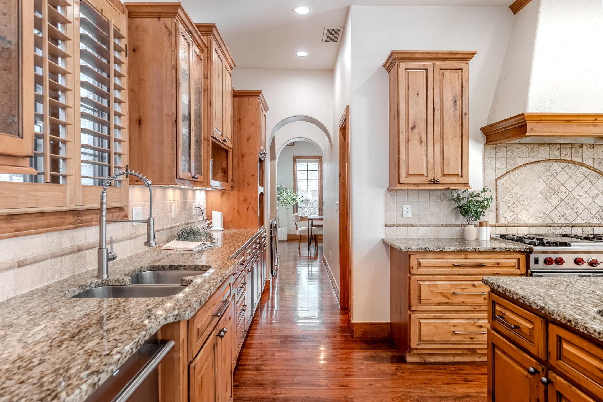 2515 S Fillmore Street (19 of 48).jpg