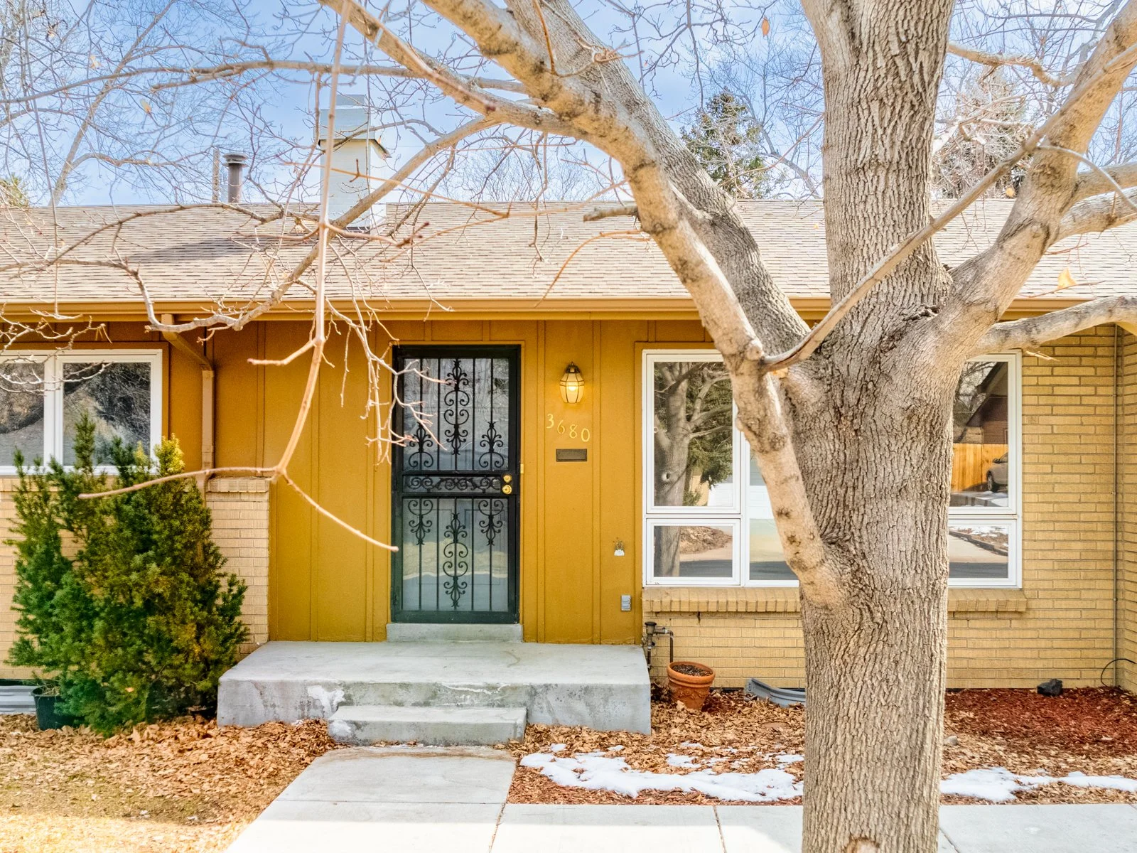 3680 S Glencoe Street (1 of 26).jpg