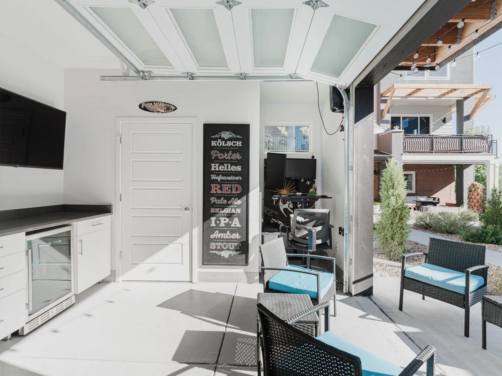 7823 W. 43rd Place (3 of 30).jpg