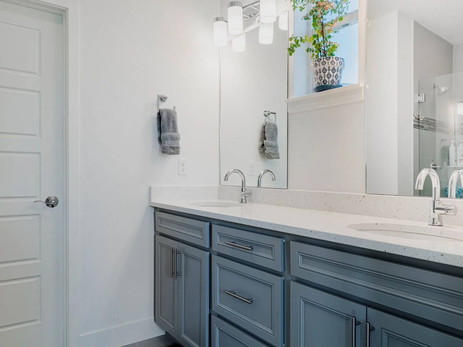 7823 W. 43rd Place (21 of 30).jpg