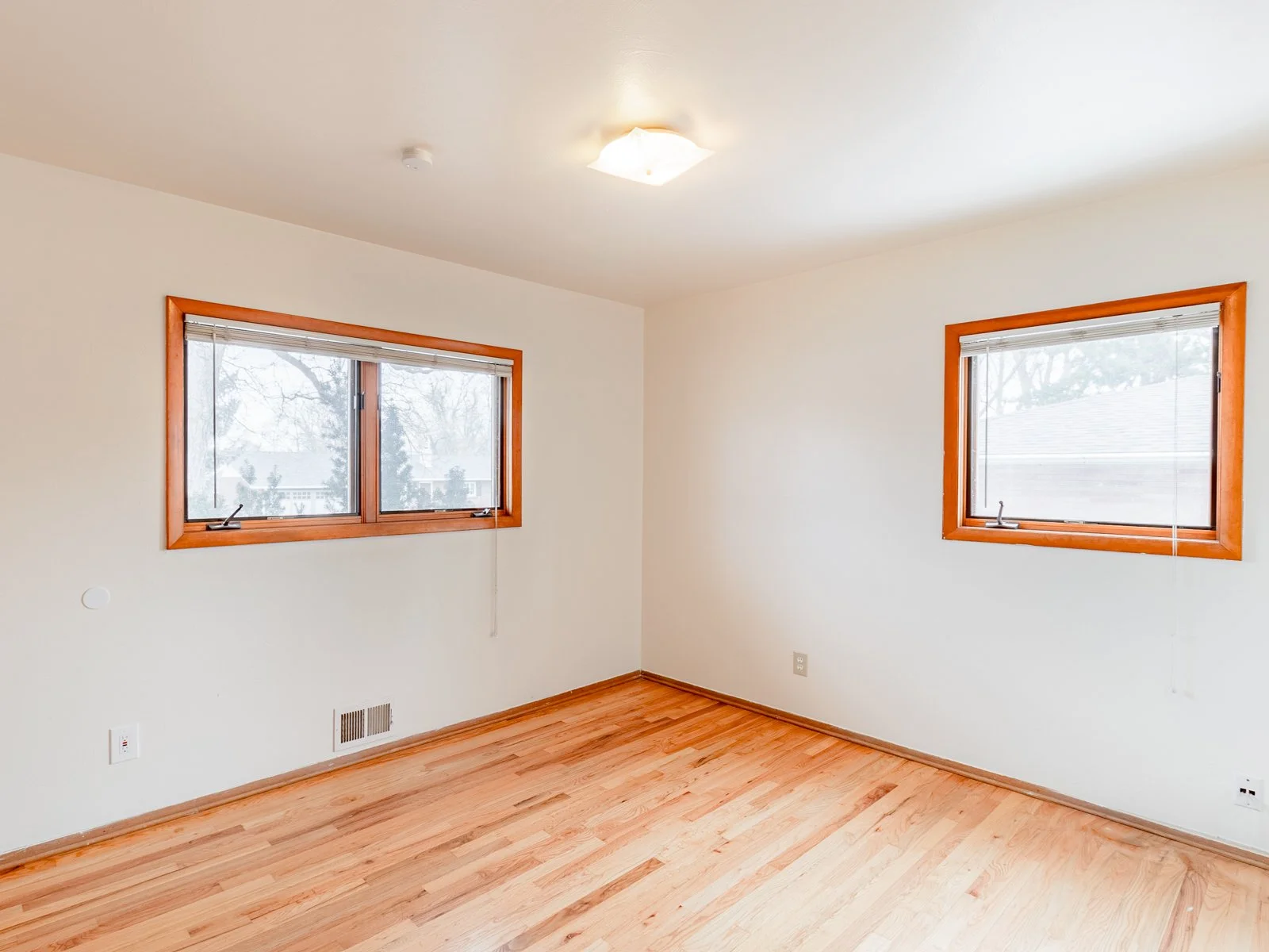 3680 S Glencoe Street (9 of 26).jpg