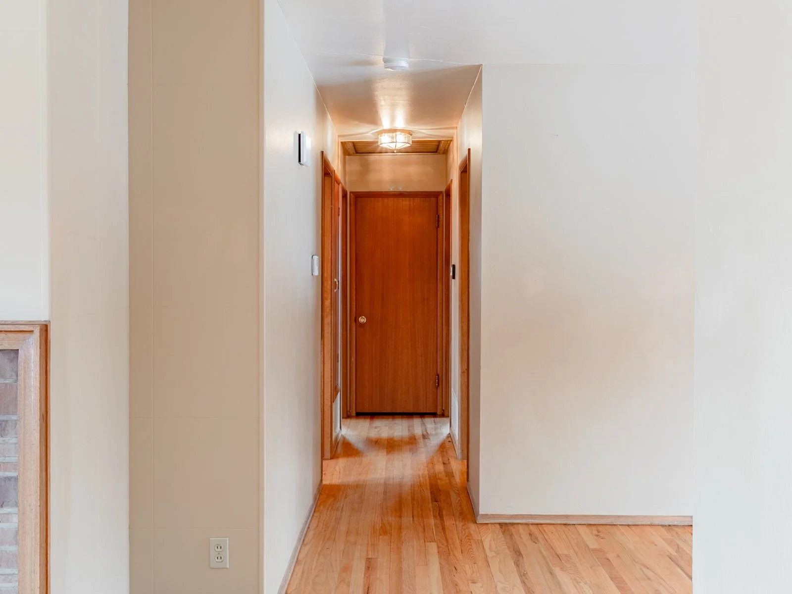 3680 S Glencoe Street (6 of 26).jpg