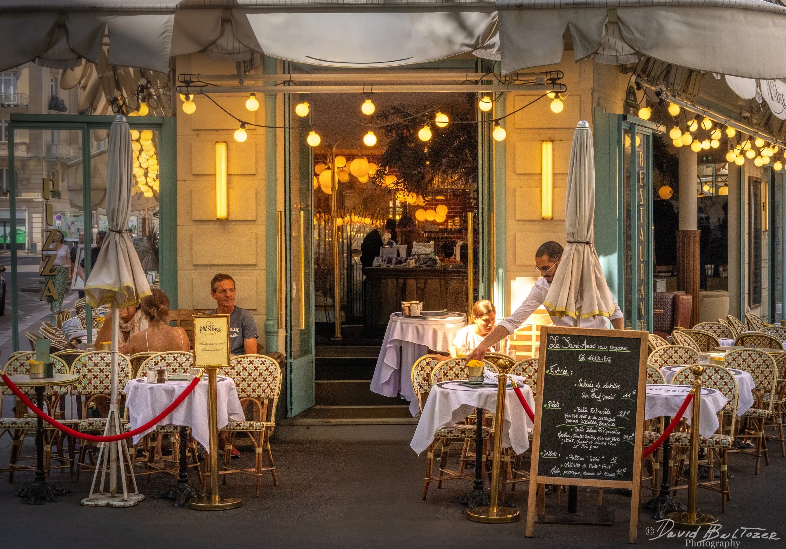 Paris Cafe Life