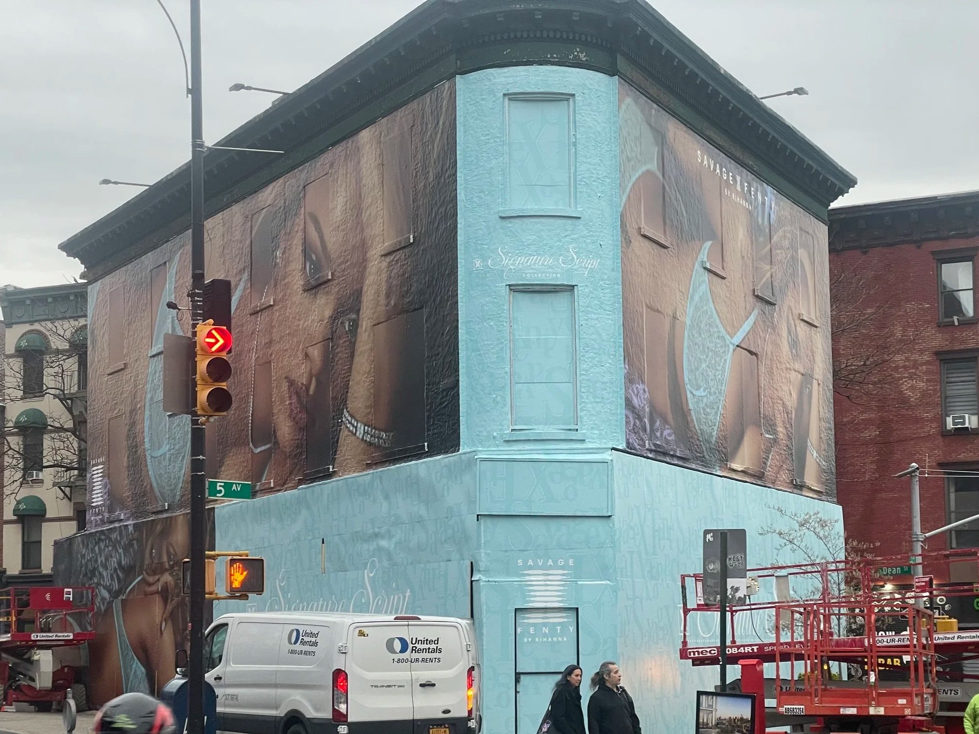 Award-winning building wrap installed for Savage X Fenty