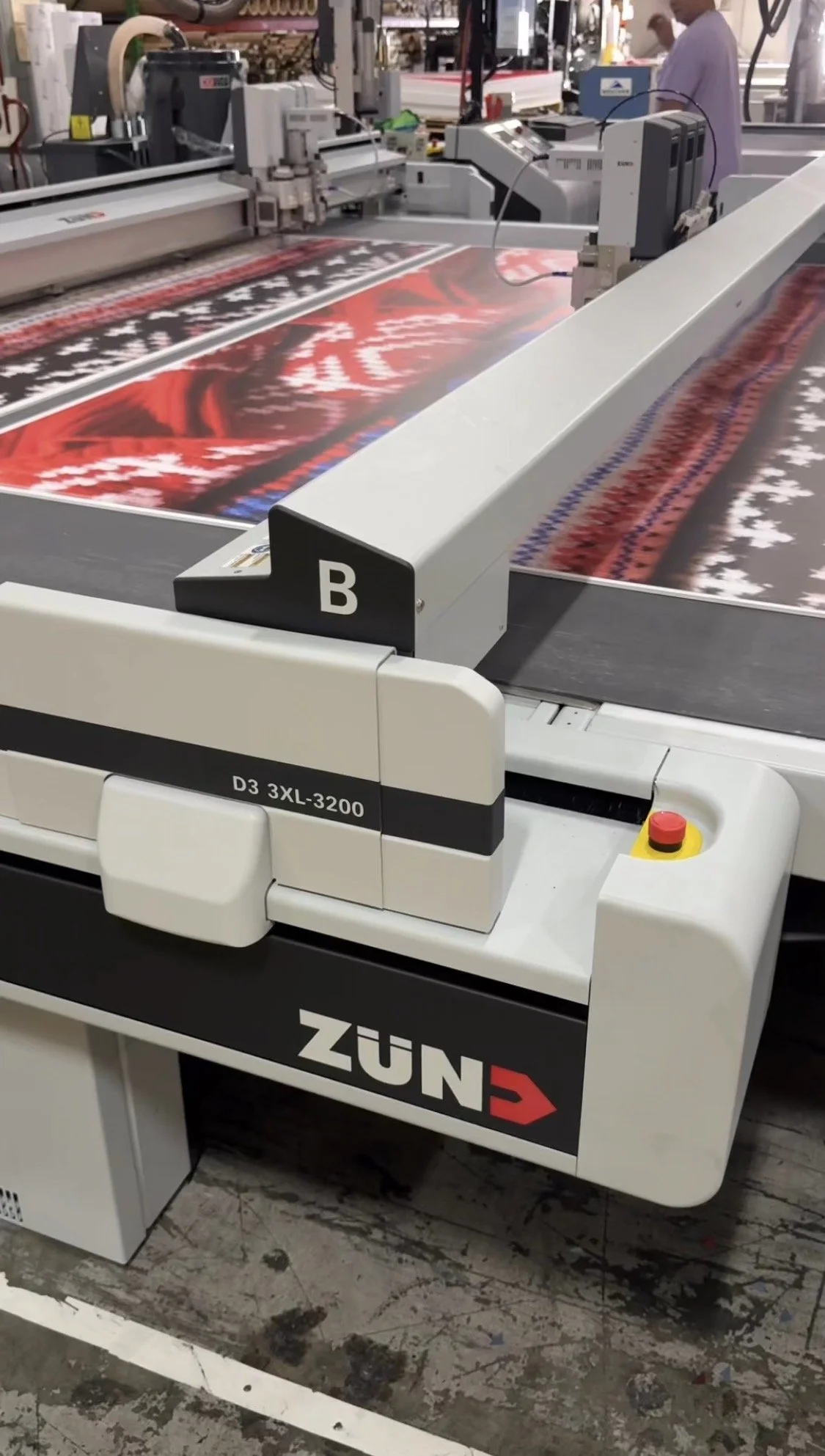 Zund Digital Cutter