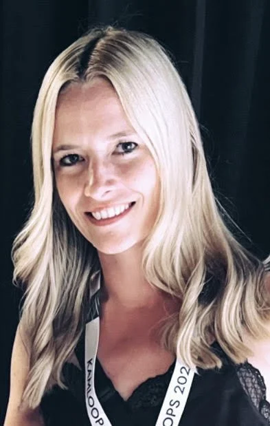 Lindsay Perreault LÜ Pilates