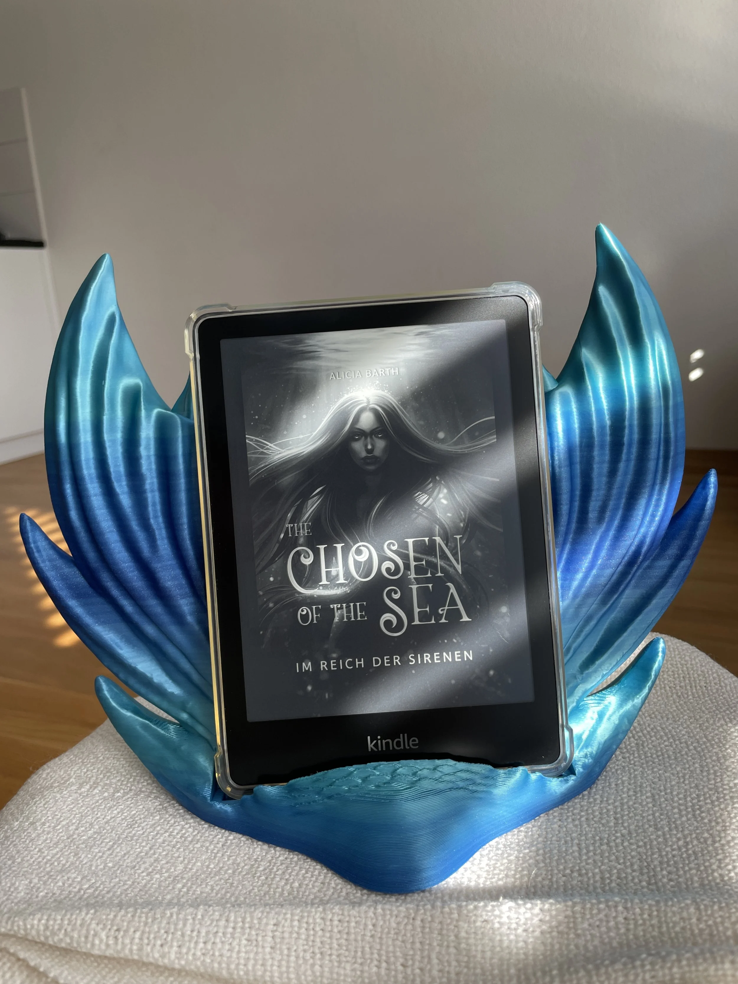 Mermaid Tail e-Reader Holder