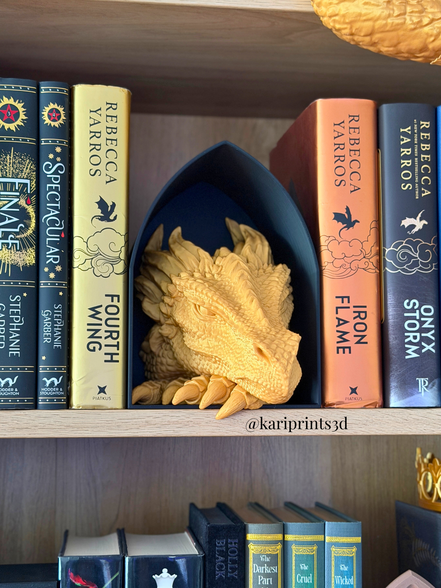 Dragon Book Nook