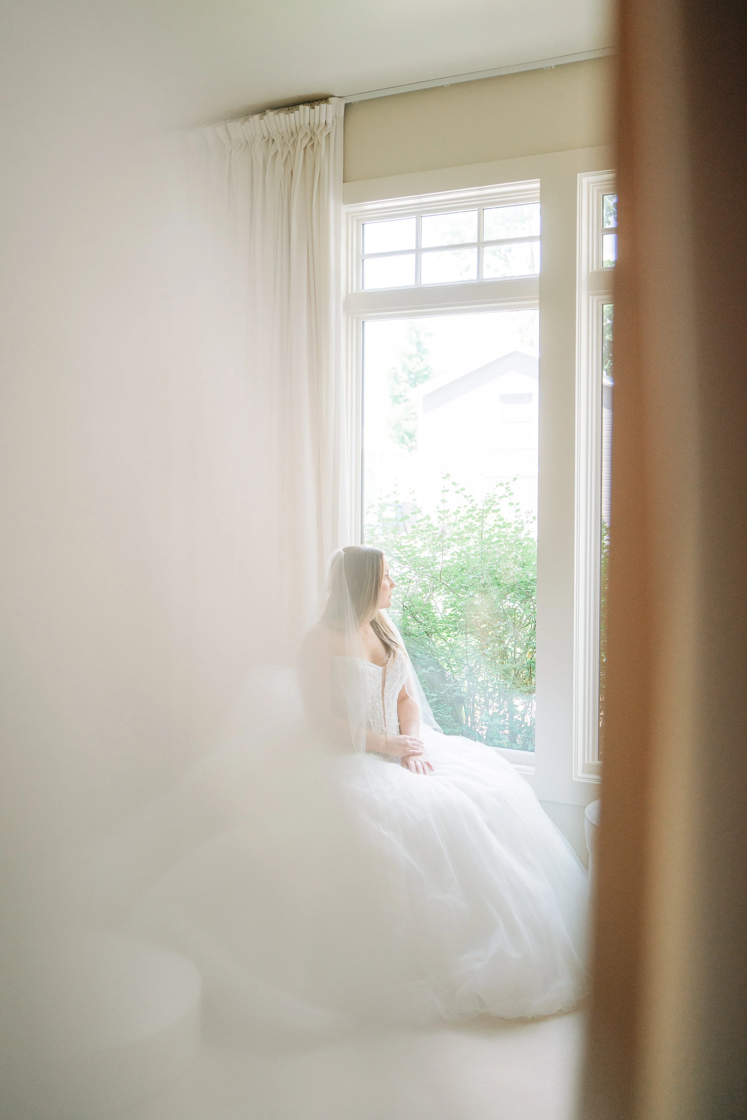 You Don’t Have to Cry to Find Your Dress
