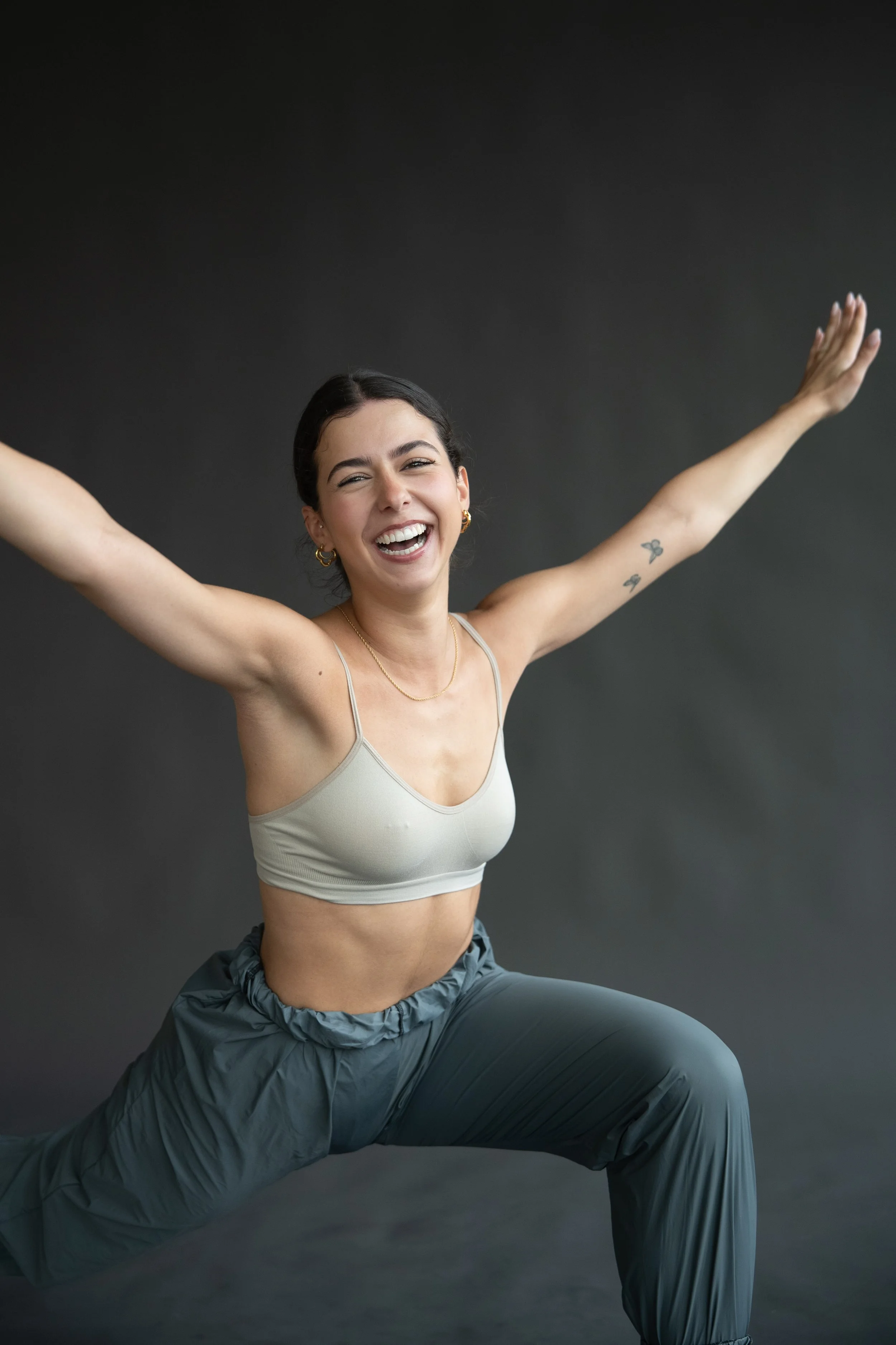 2025-12-17 Elia Lunge Portrait Smiling.jpg