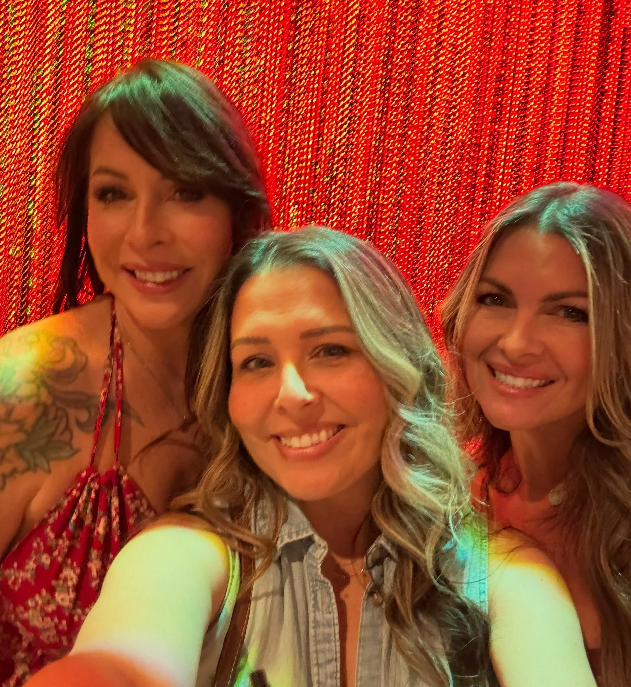 Good times with my ladies @maxmcnown @thevenueatthundervalley with @georgebirge