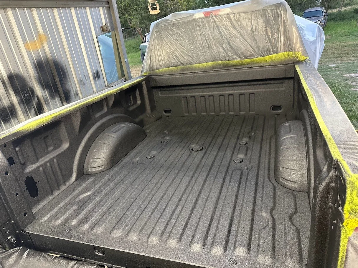 25' Ford F-250 in for a fresh Spray In Bedliner