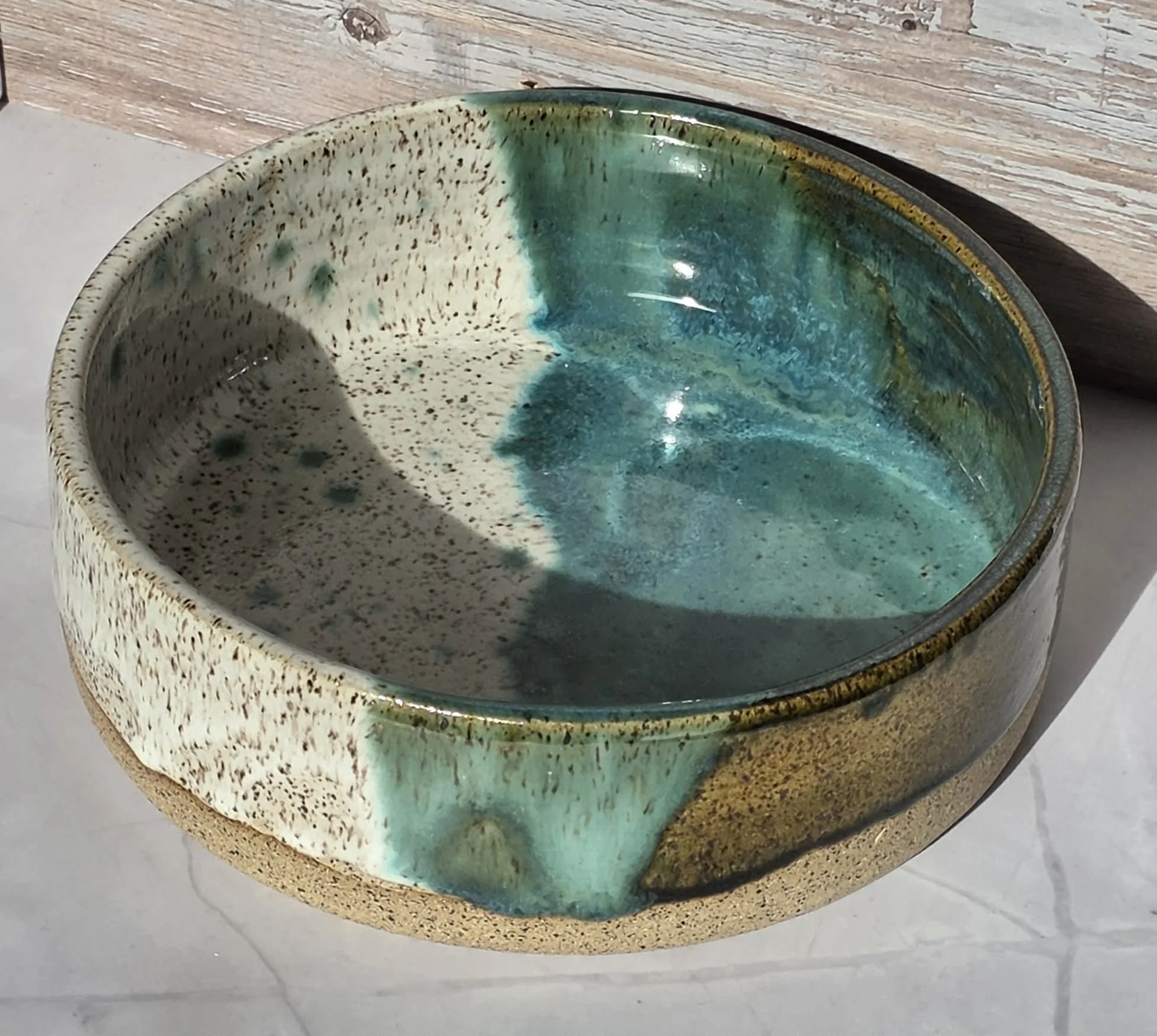 Bowl/Dish, White and Teal