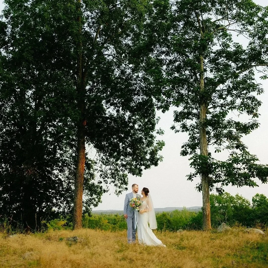 A beautiful 2025 wedding. Photography by Carly Storro. Imagine your wedding day with an amazing New England forest and fields backdrop. Unforgettable. 