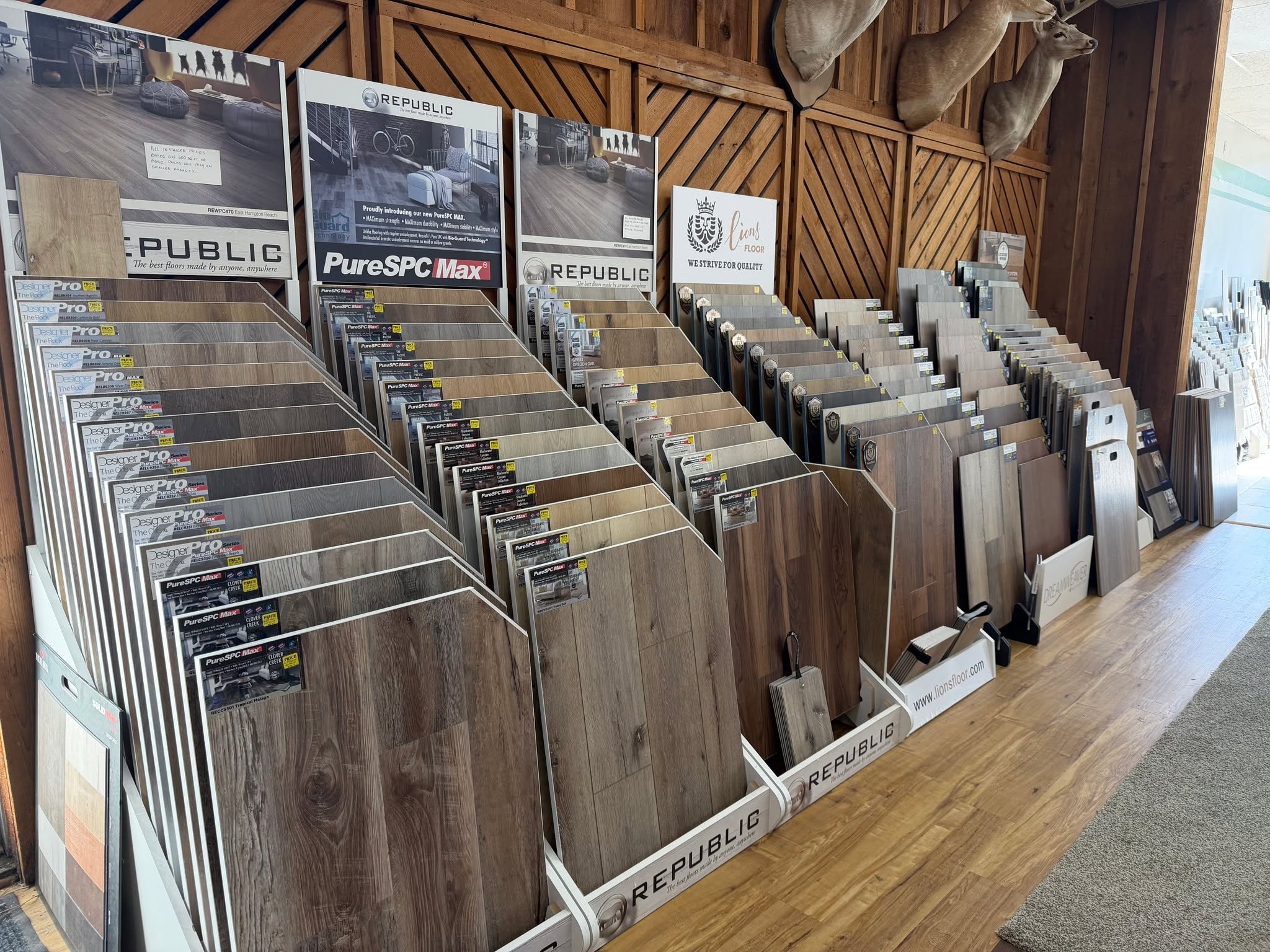 New floors can completely change a room.

From luxury vinyl plank to carpet and more, our flooring department can help you find the perfect fit for your home.

Stop by for a free estimate.

🏡 Making Your House a Home Since 1935.