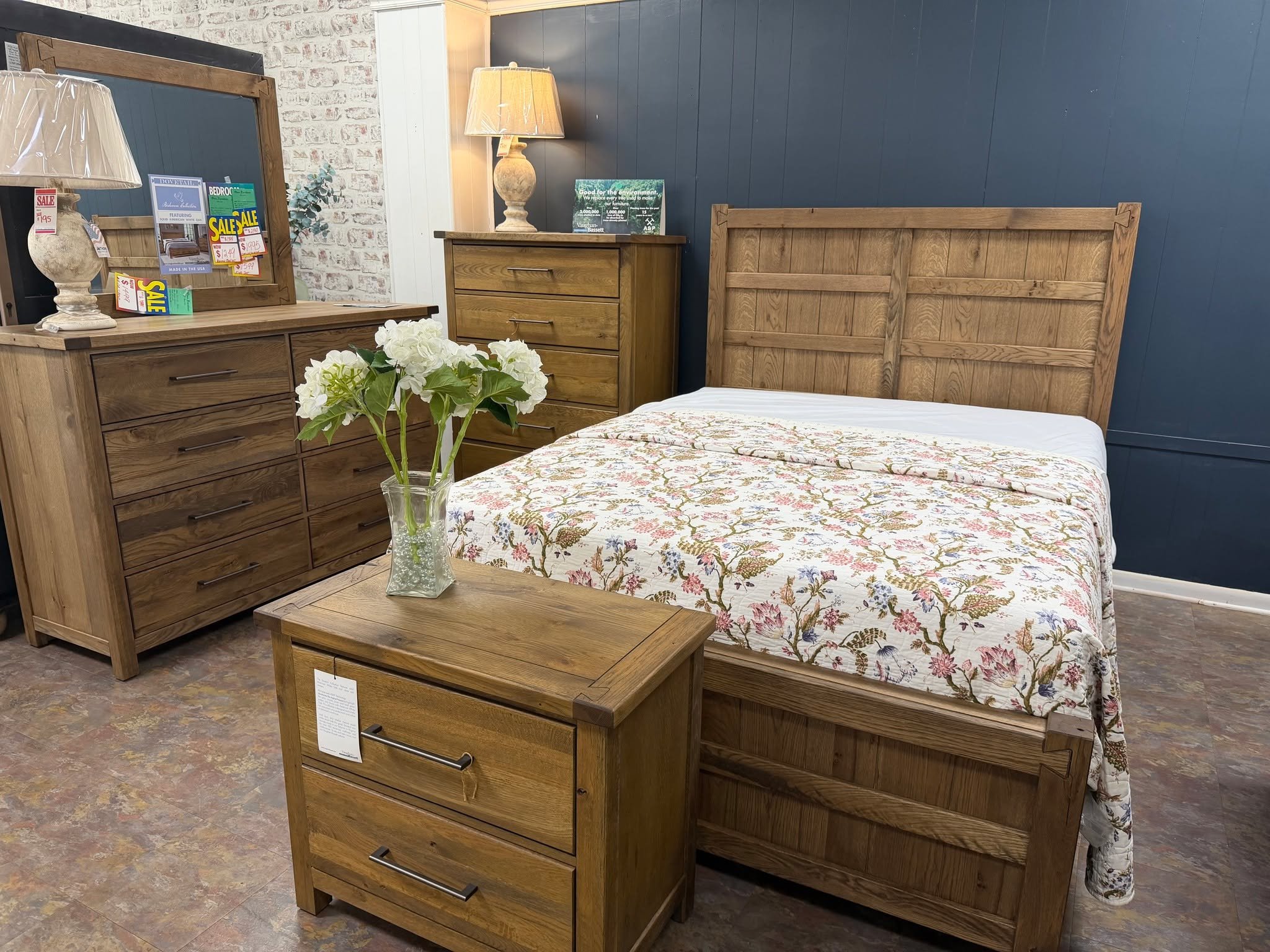 🛏 Your bedroom should be more than a place to sleep&mdash;it should be your favorite place to unwind.

Whether you're looking for timeless, rustic, or modern, we've got bedroom collections you'll love.

Come see what's new this week.

❤️ Making Your
