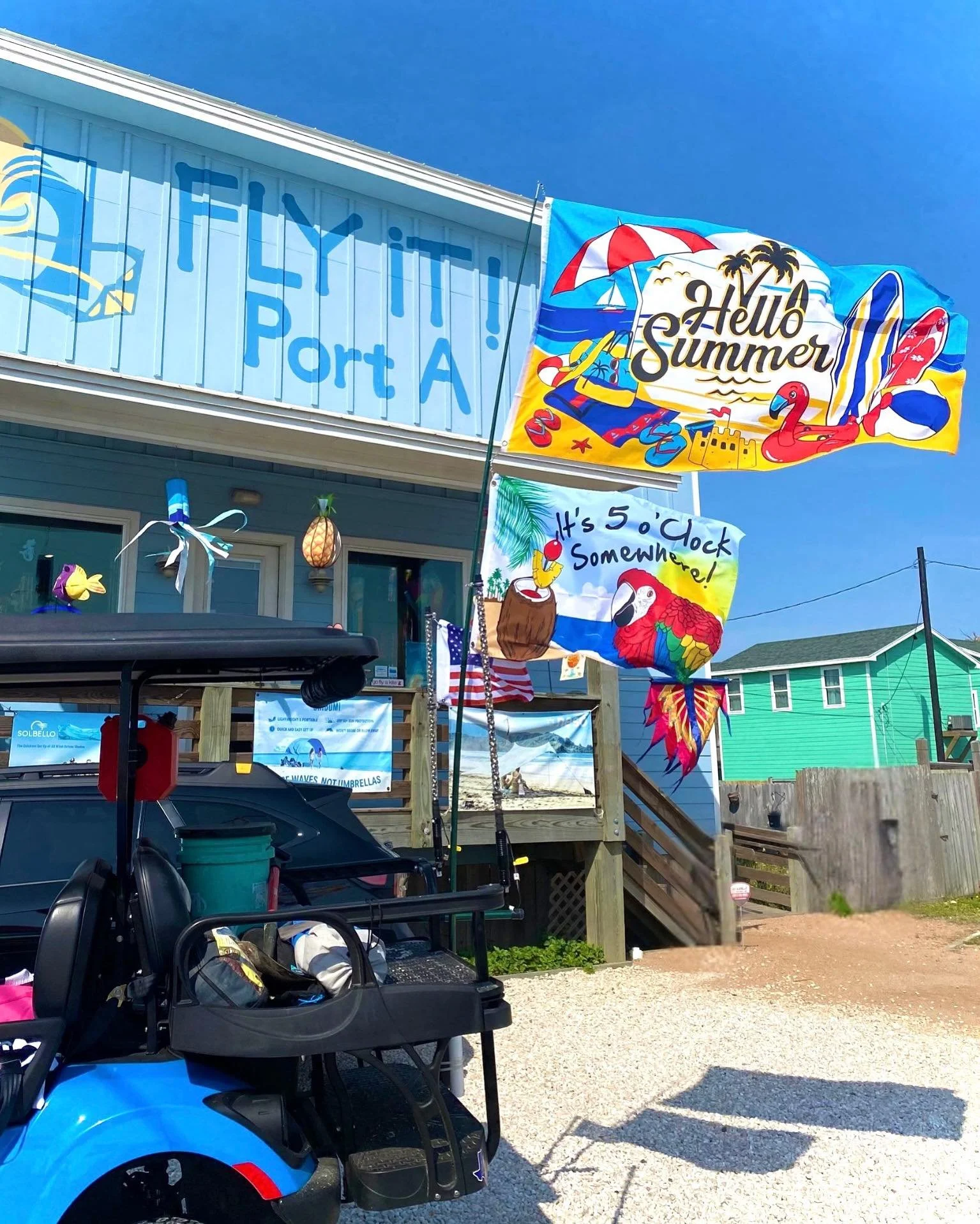 Fly It! Port A (Kites + Beach Shades)