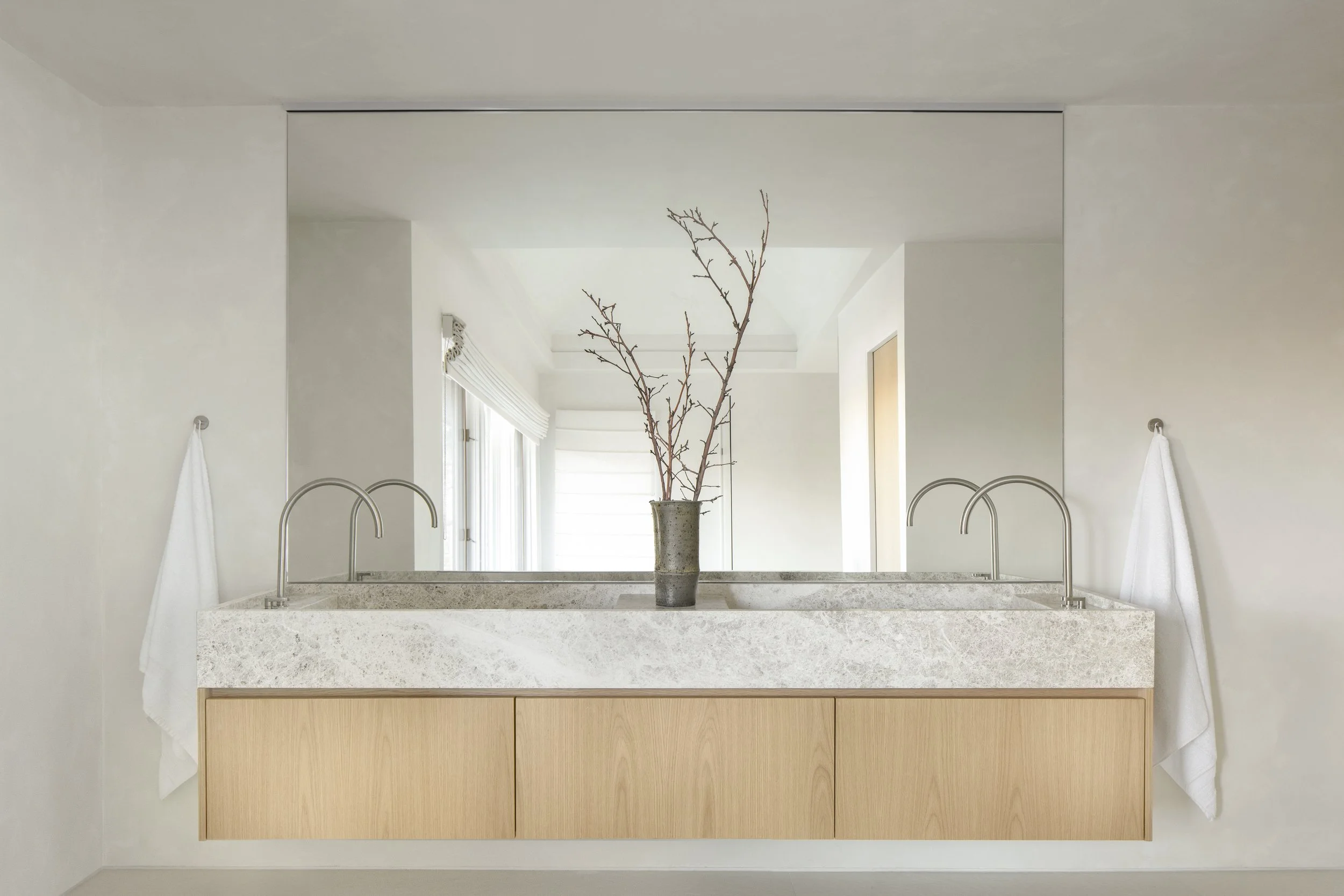 8-Studio 2299_Knollwood Finals_High-Res_12 copy.jpg