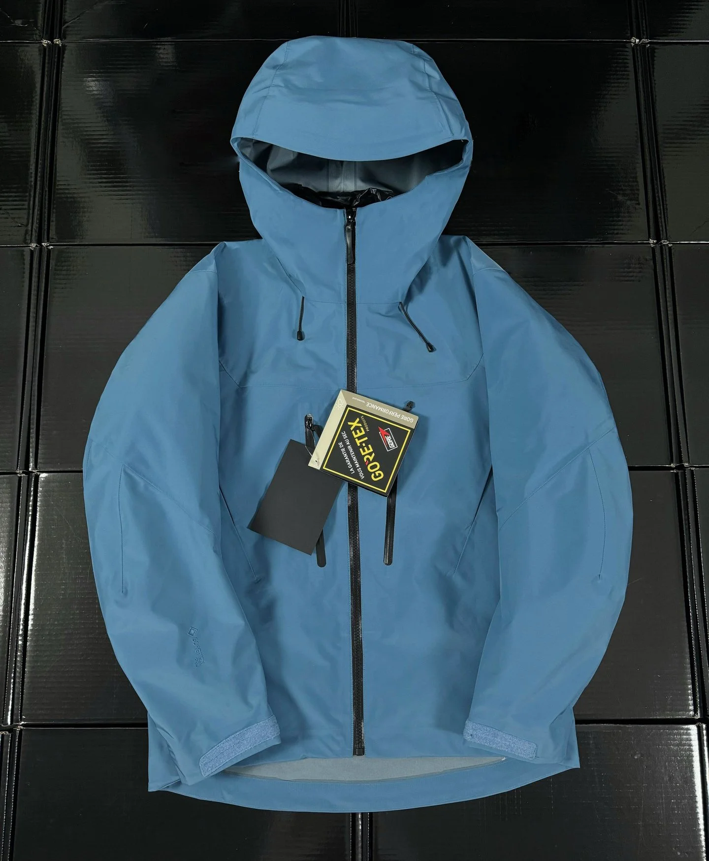 Black AR7 AP SV With Diy Logo 3-in-1 Puffer Jacket Three Ways to Wear Removable Down Coat Recco GORE-TEX Triple-proof Technology Windproof Waterproof Outdoor Outwear