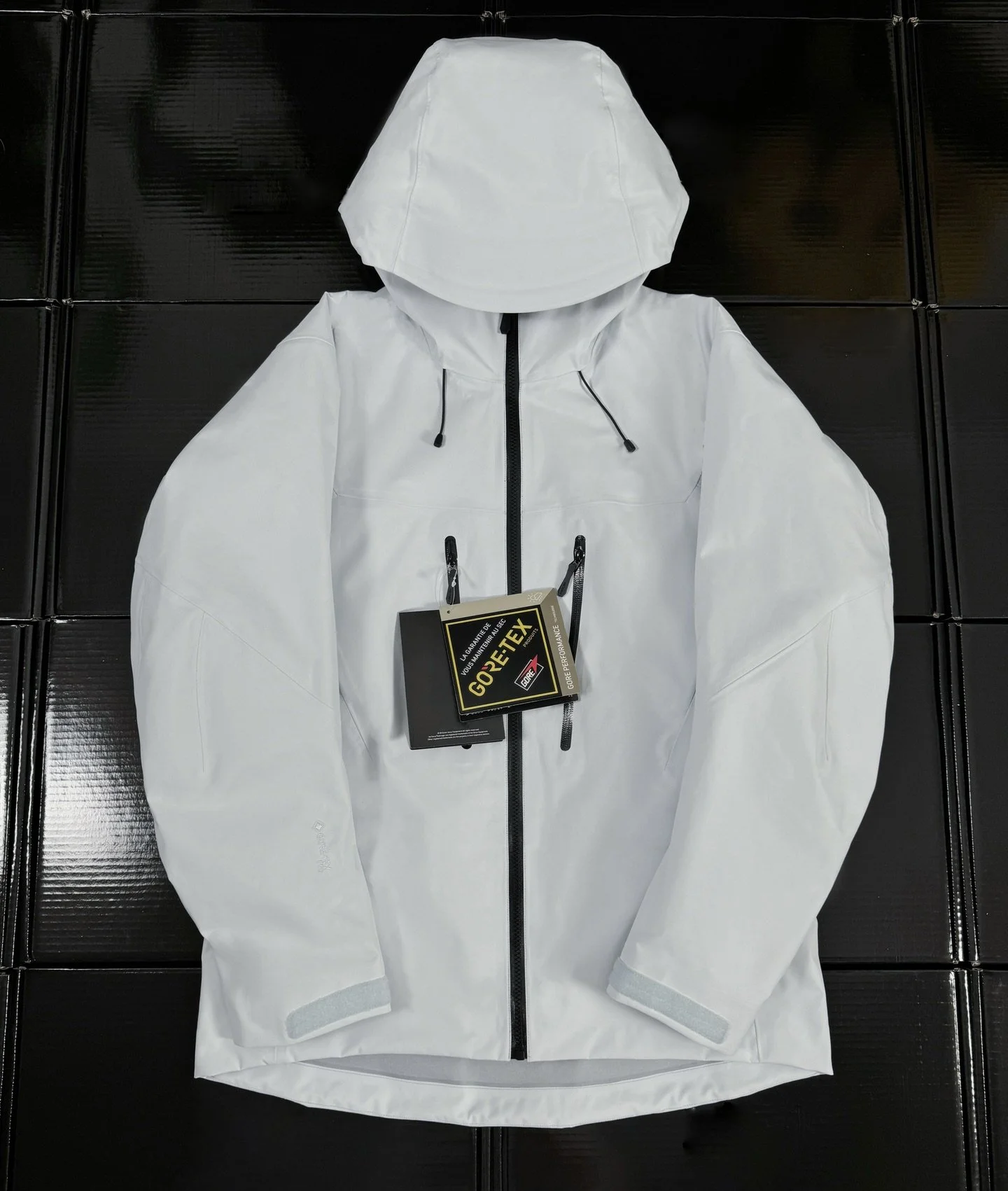 Black AR7 AP SV With Diy Logo 3-in-1 Puffer Jacket Three Ways to Wear Removable Down Coat Recco GORE-TEX Triple-proof Technology Windproof Waterproof Outdoor Outwear