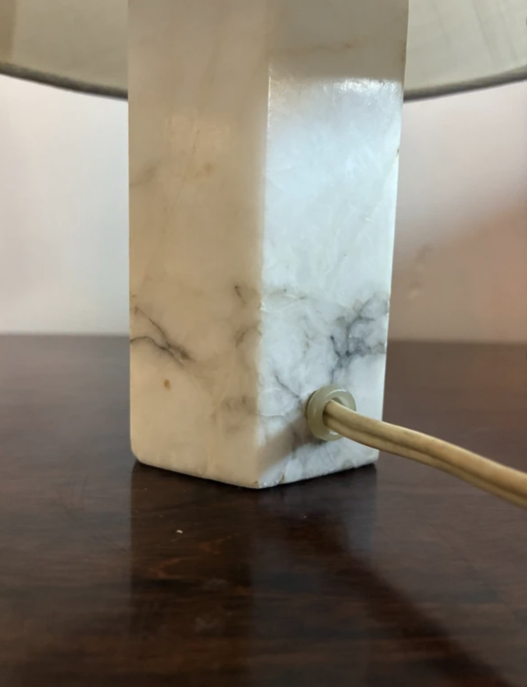 Marmeren Tafellamp met Katoenen Kap