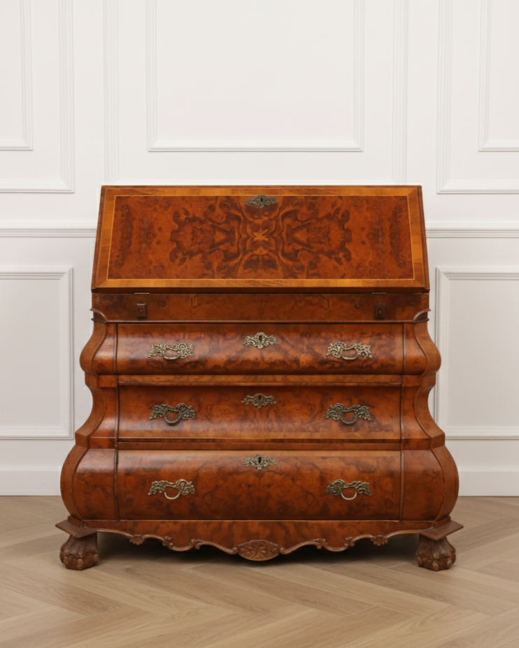 Antieke Wortelnotenhouten Buiksecretaire