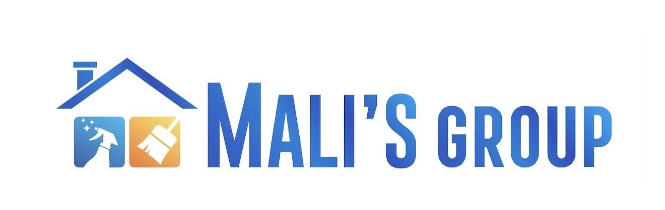 Logo von Mali's Group mit einem stilisierten Haus und Reinigungswerkzeugen