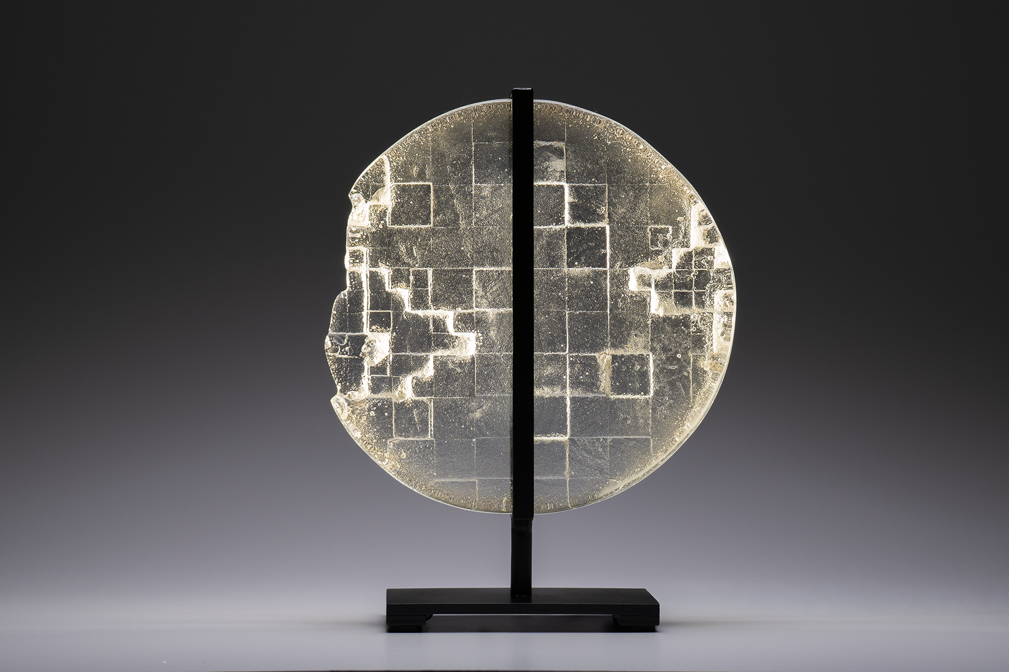 Geode
2024
Hot cast glass, steel, LED, enamel
12in x 8in x 4in