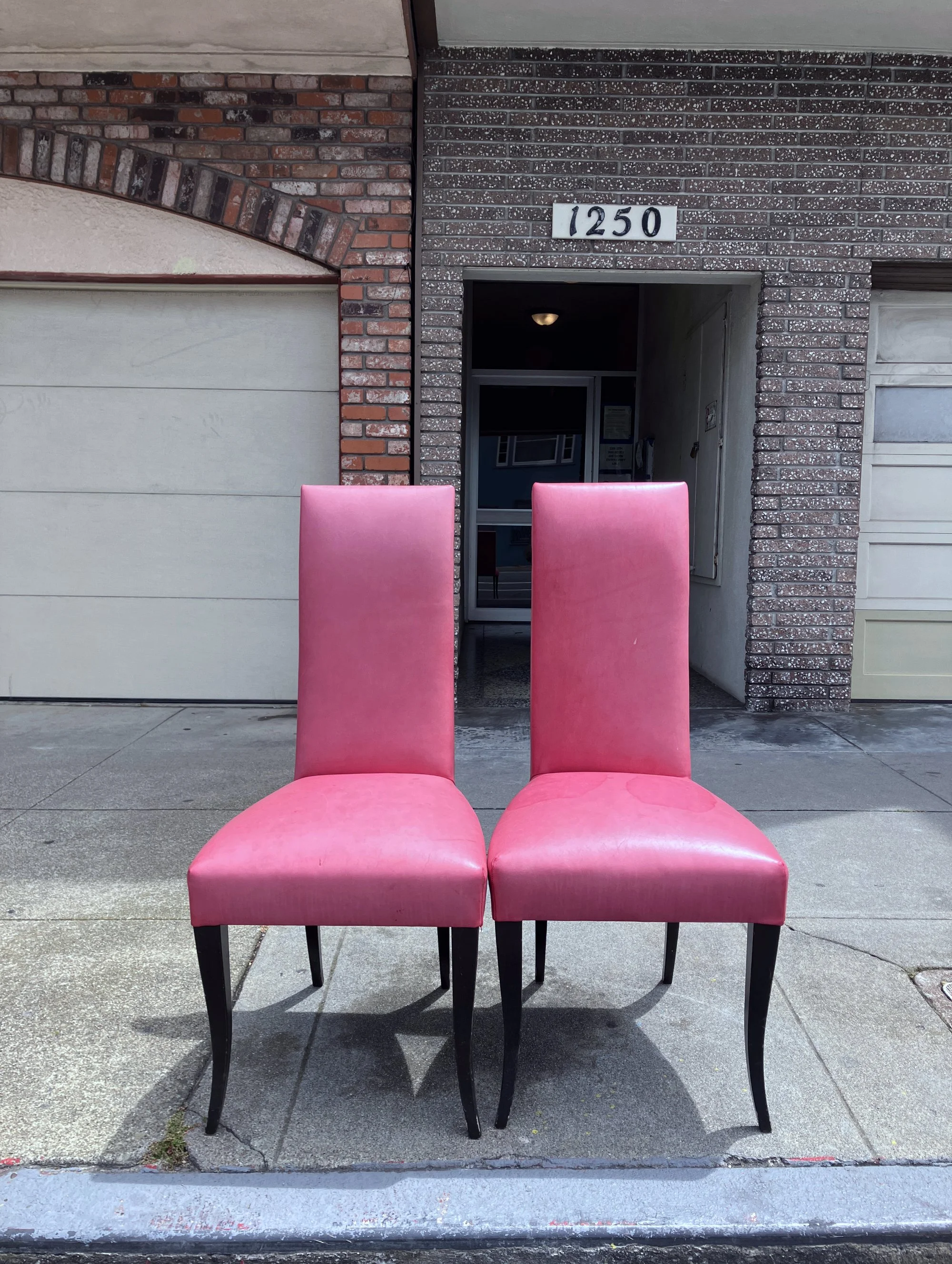 Pink Chairs_6161 final.jpg