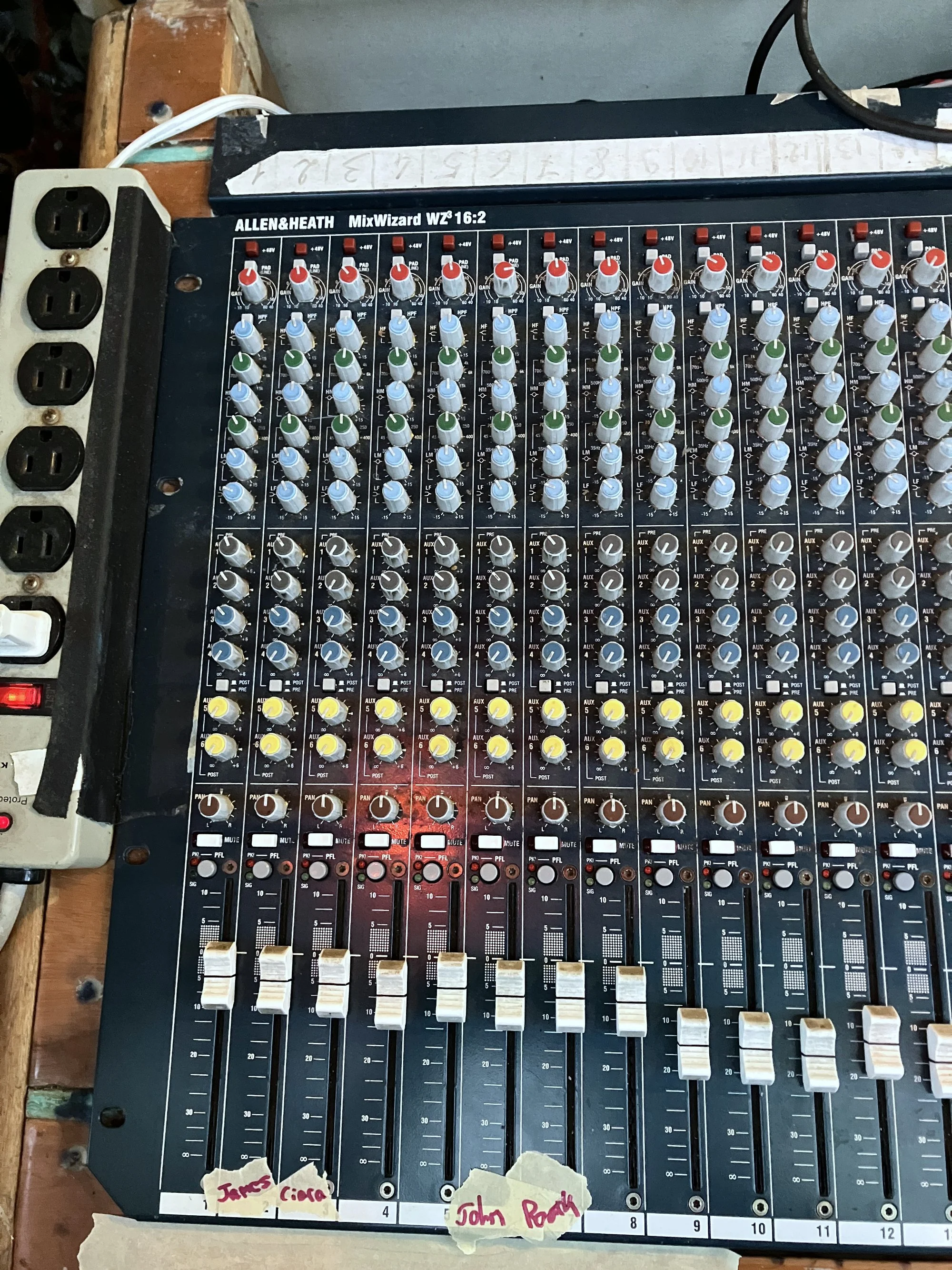 MixWizard_6166 final.jpg