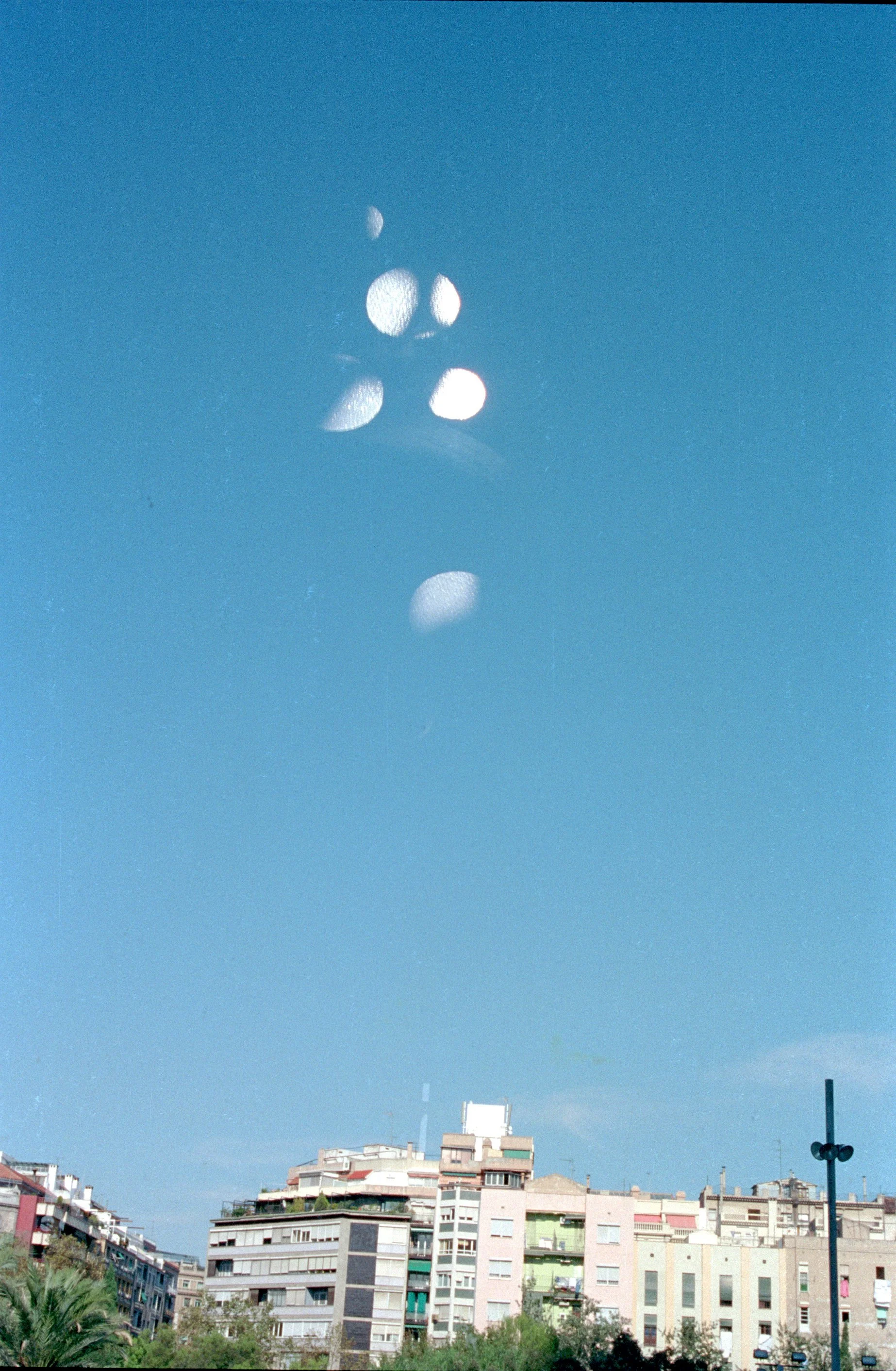 Barcelona 25 light.jpg