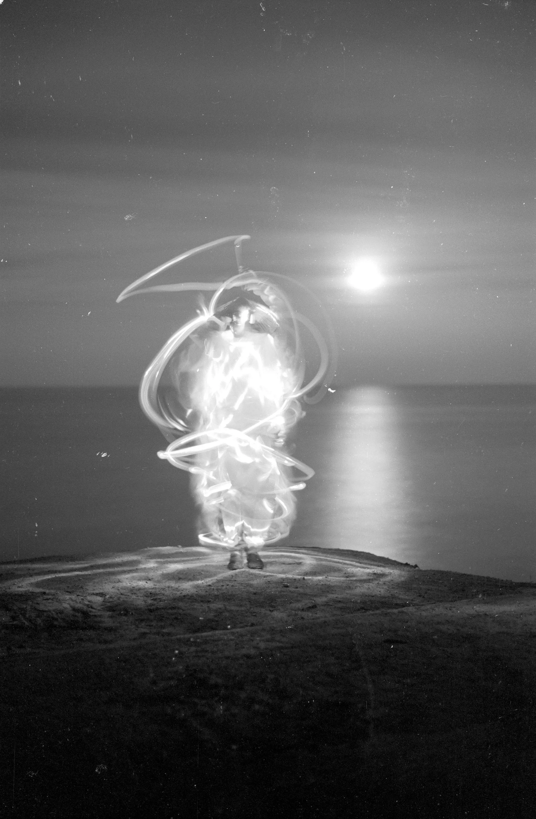 UCSB Night photo A_bw.jpg