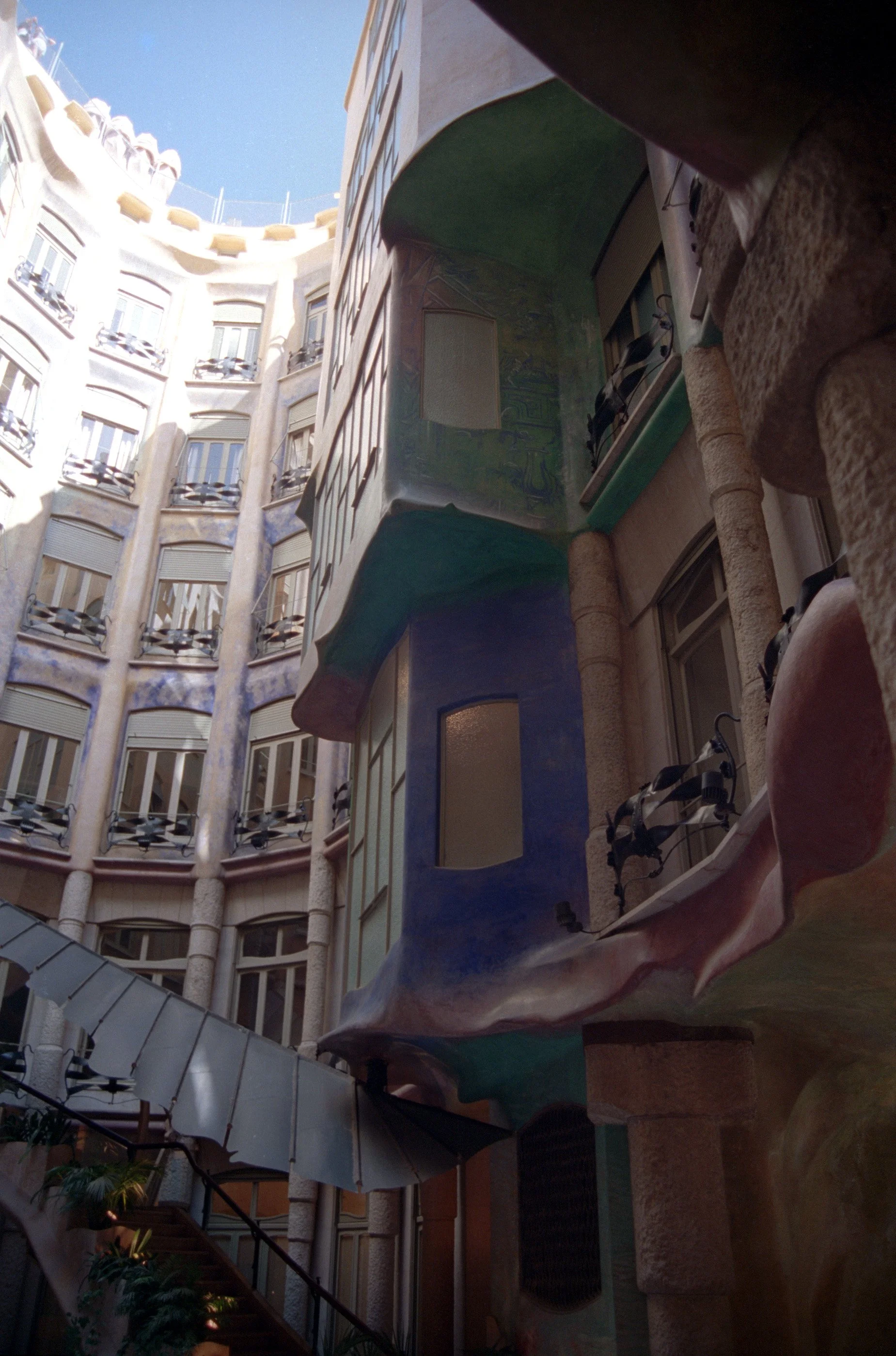 Barcelona 20 color.jpg