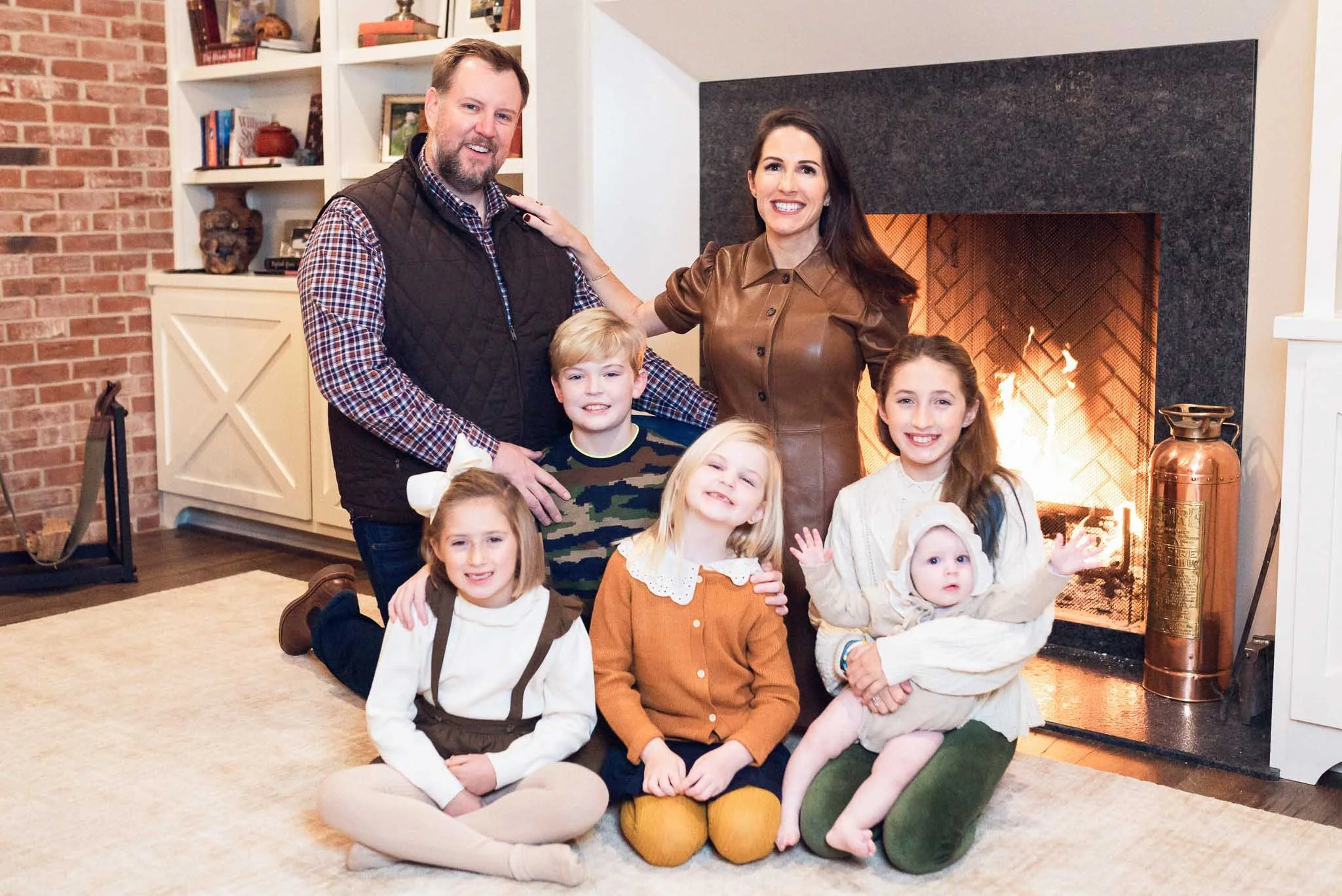 Real, joyful moments captured naturally. Stress-free lifestyle and family photography sessions that showcase authentic connections and memories.