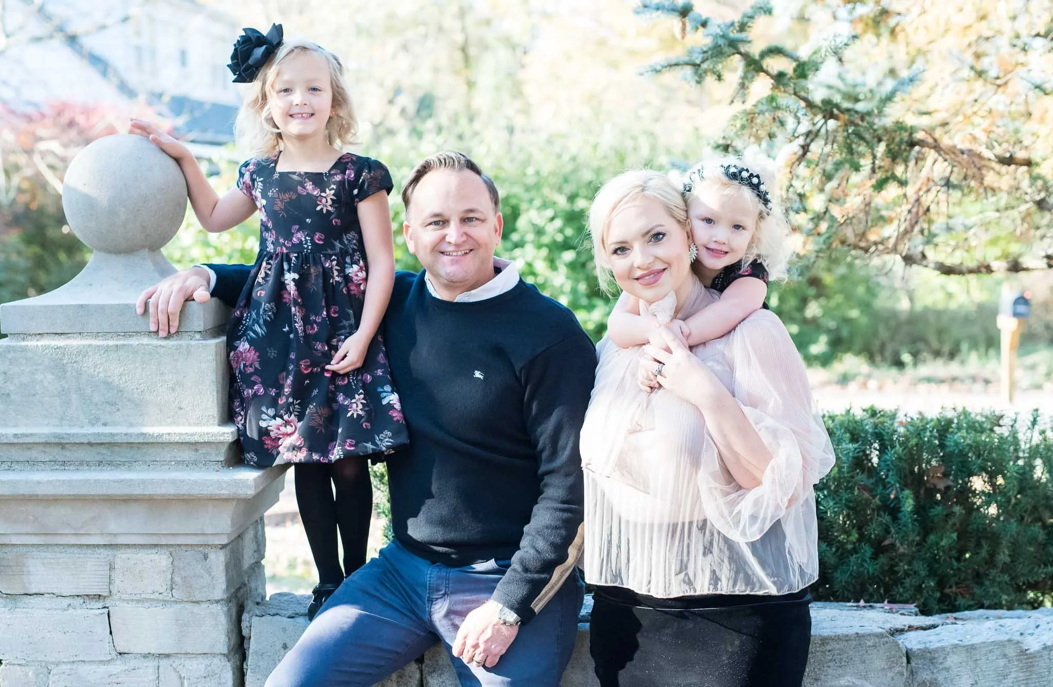 Real, joyful moments captured naturally. Stress-free lifestyle and family photography sessions that showcase authentic connections and memories.