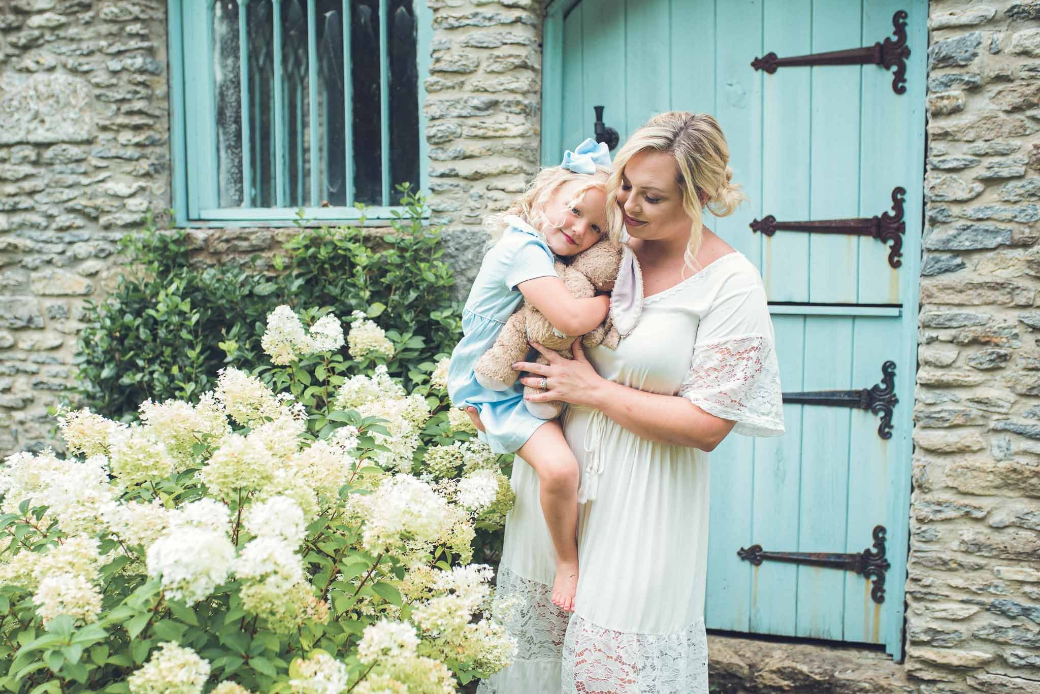 Real, joyful moments captured naturally. Stress-free lifestyle and family photography sessions that showcase authentic connections and memories.