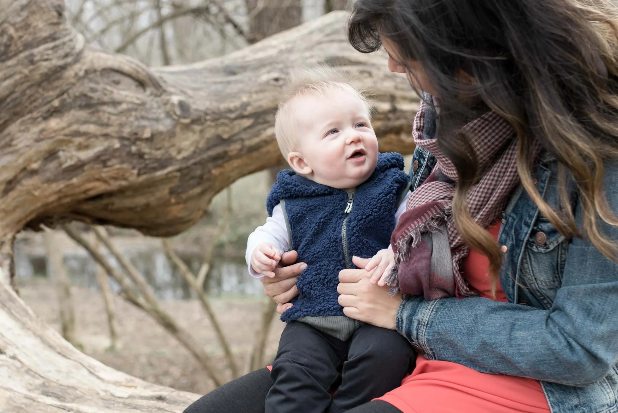 Real, joyful moments captured naturally. Stress-free lifestyle and family photography sessions that showcase authentic connections and memories.