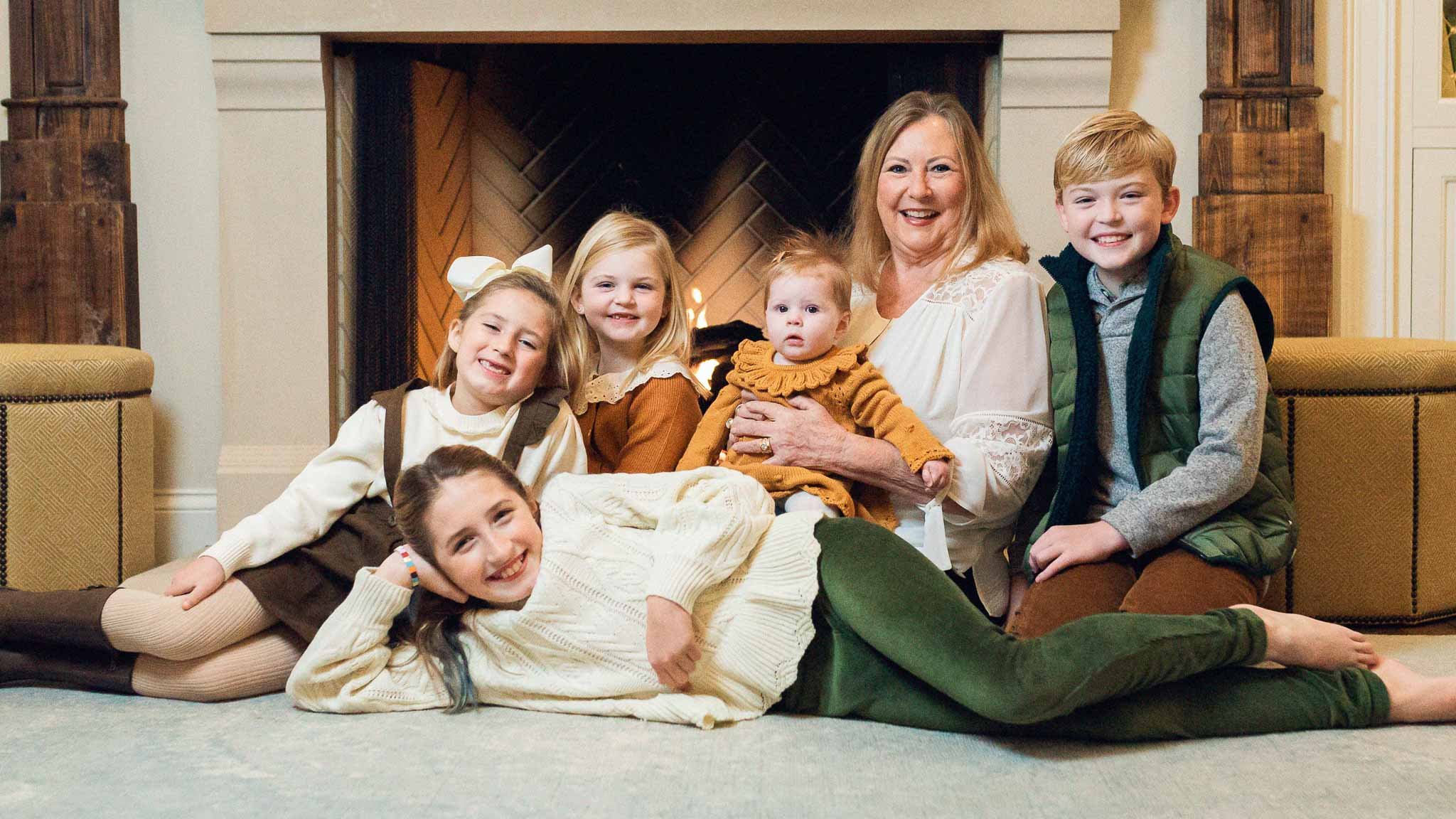 Real, joyful moments captured naturally. Stress-free lifestyle and family photography sessions that showcase authentic connections and memories.