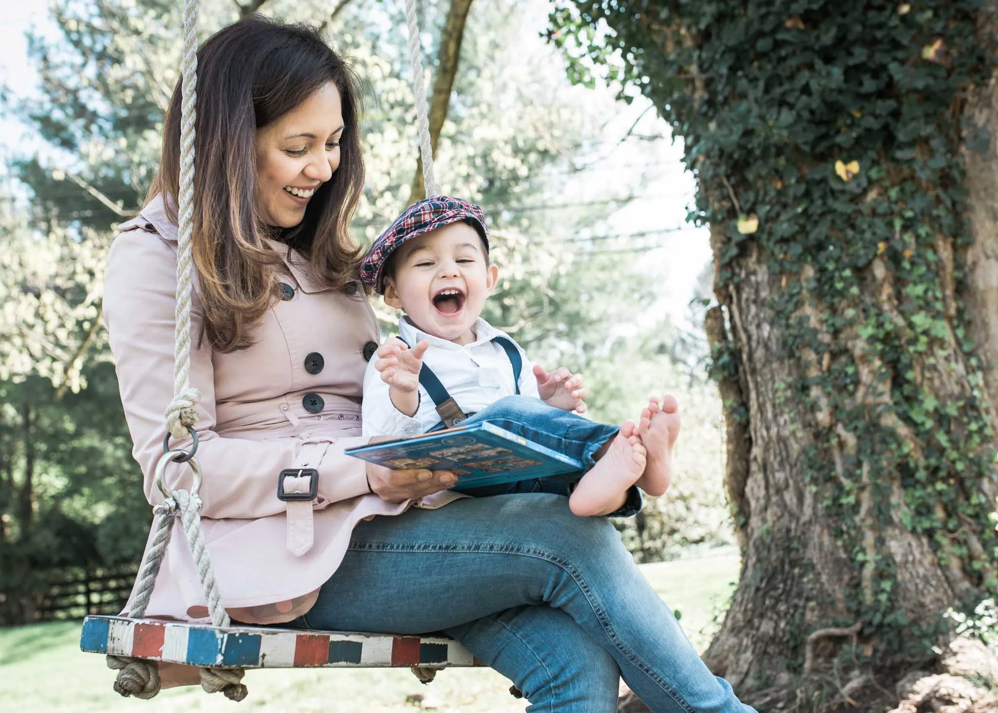 Real, joyful moments captured naturally. Stress-free lifestyle and family photography sessions that showcase authentic connections and memories.