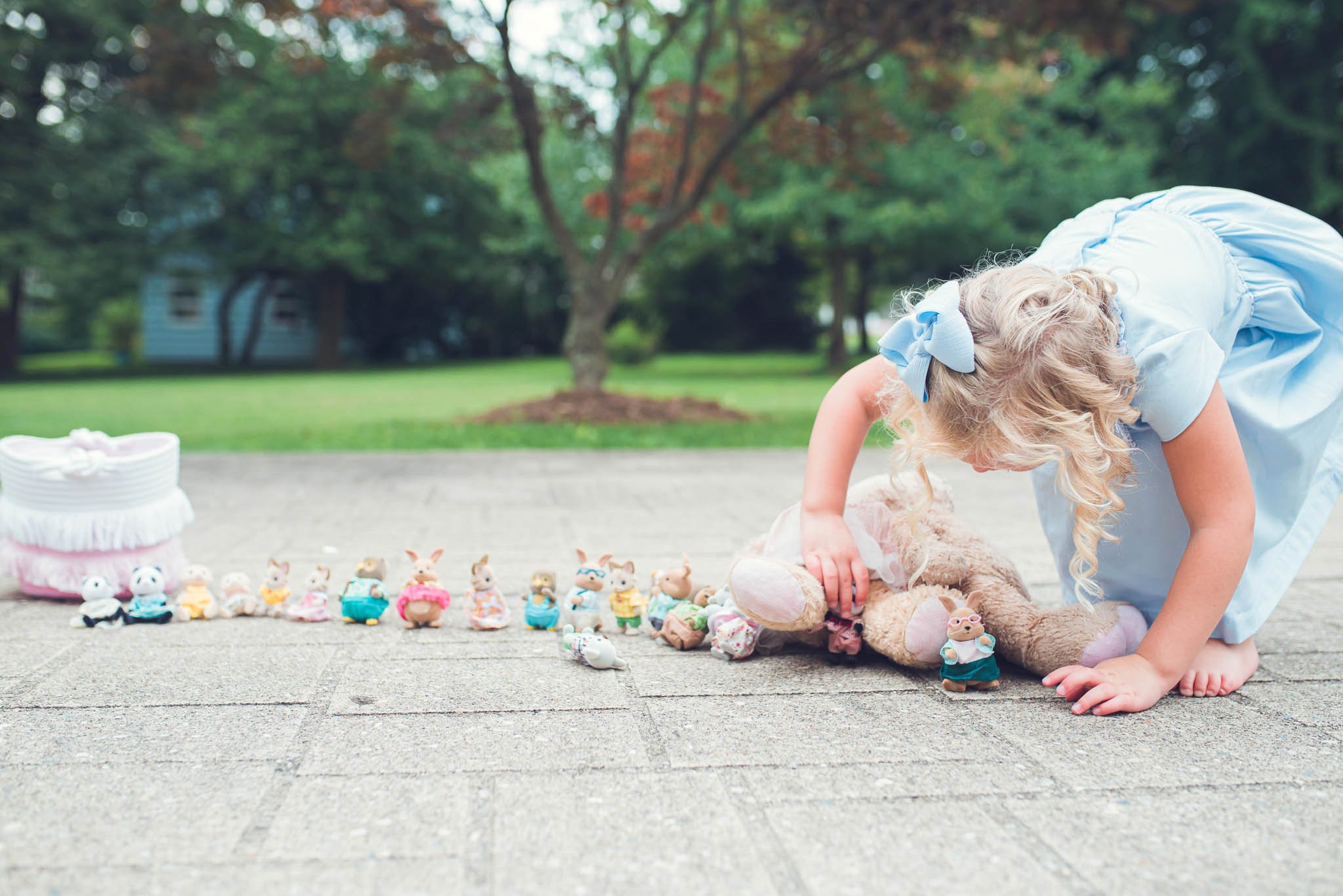 Real, joyful moments captured naturally. Stress-free lifestyle and family photography sessions that showcase authentic connections and memories.