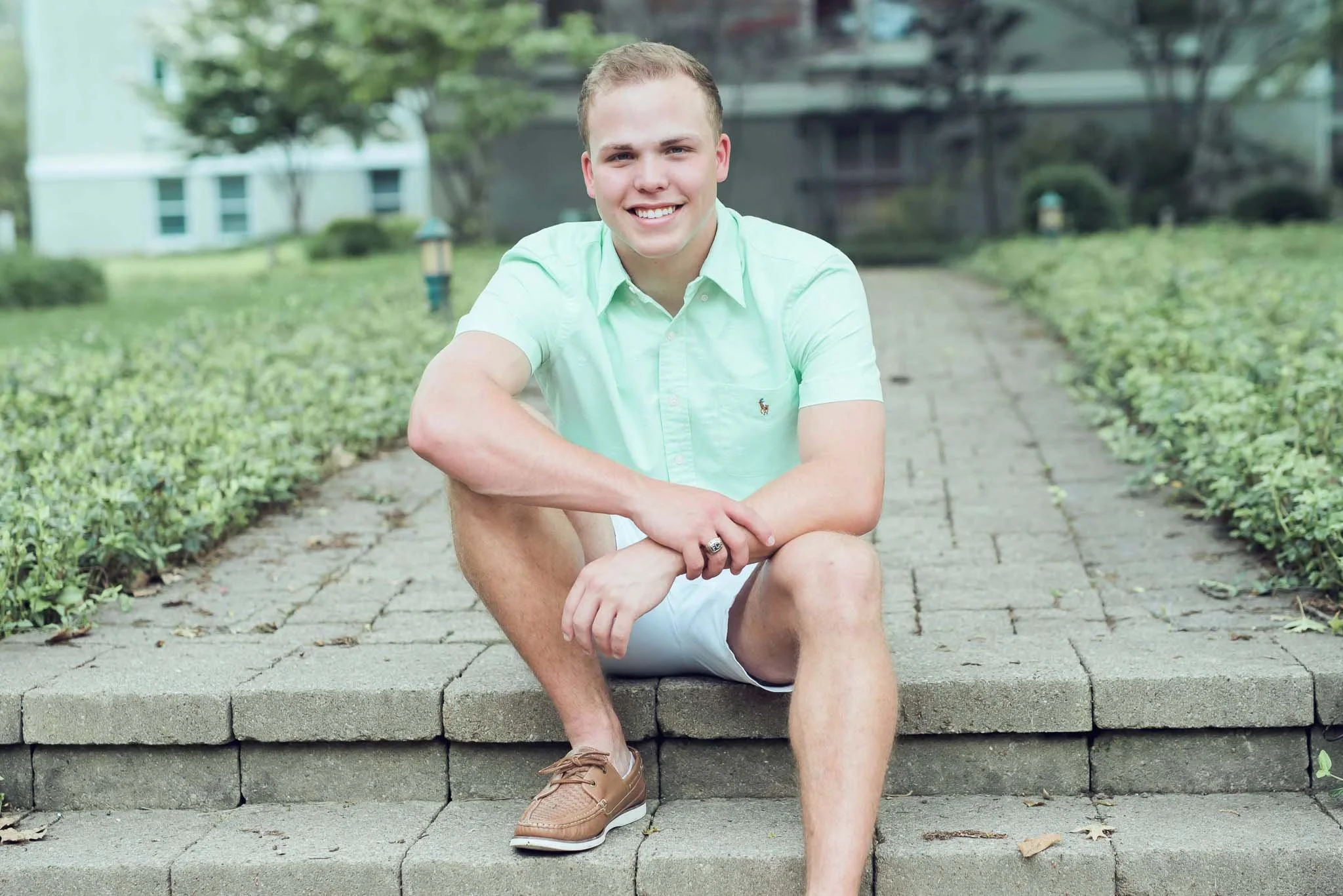 Real, joyful moments captured naturally. Stress-free lifestyle and family photography sessions that showcase authentic connections and memories.