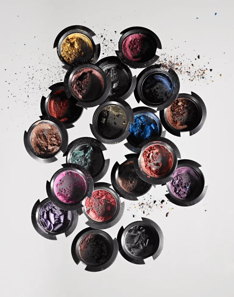 Empty Pans Scatter