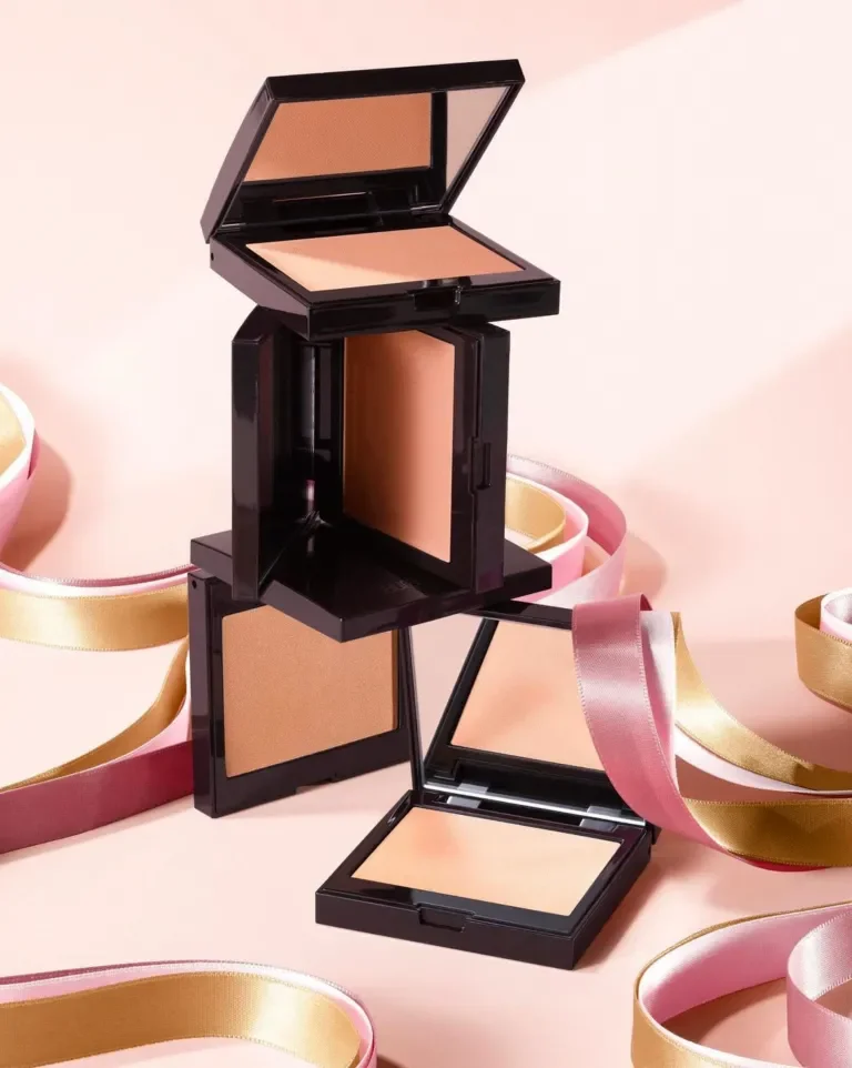 Laura Mercier Wrapped in Love
