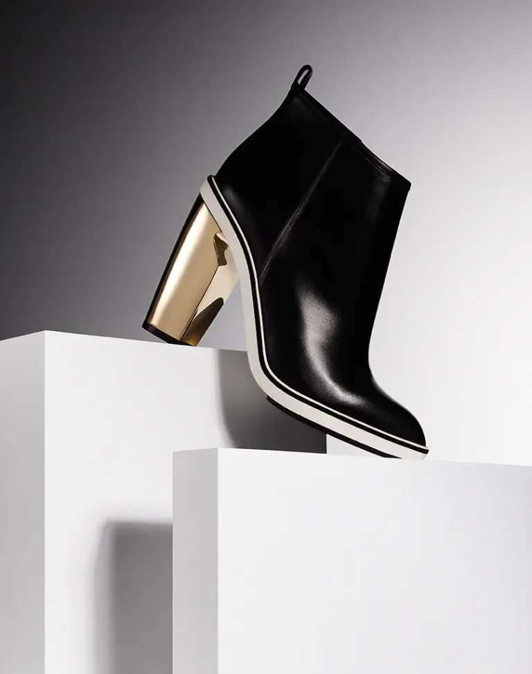 MODA- Gilt Boots
