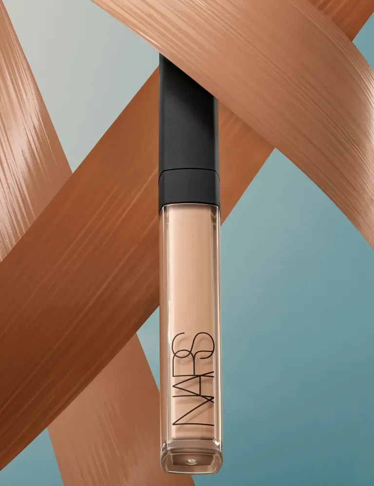 NARS Radiant Creamy Concealer Layered Texture